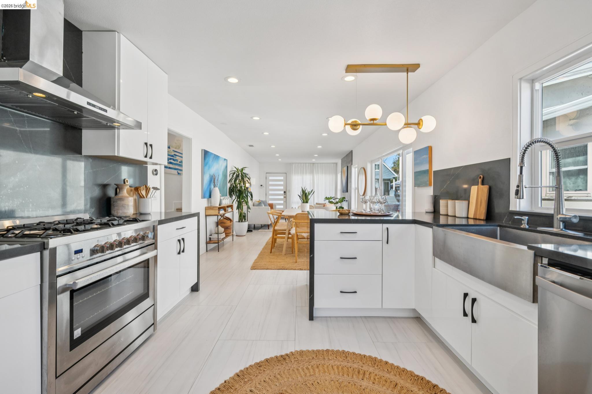 Detail Gallery Image 18 of 58 For 1646 Ashby Ave, Berkeley,  CA 94703 - 3 Beds | 2 Baths