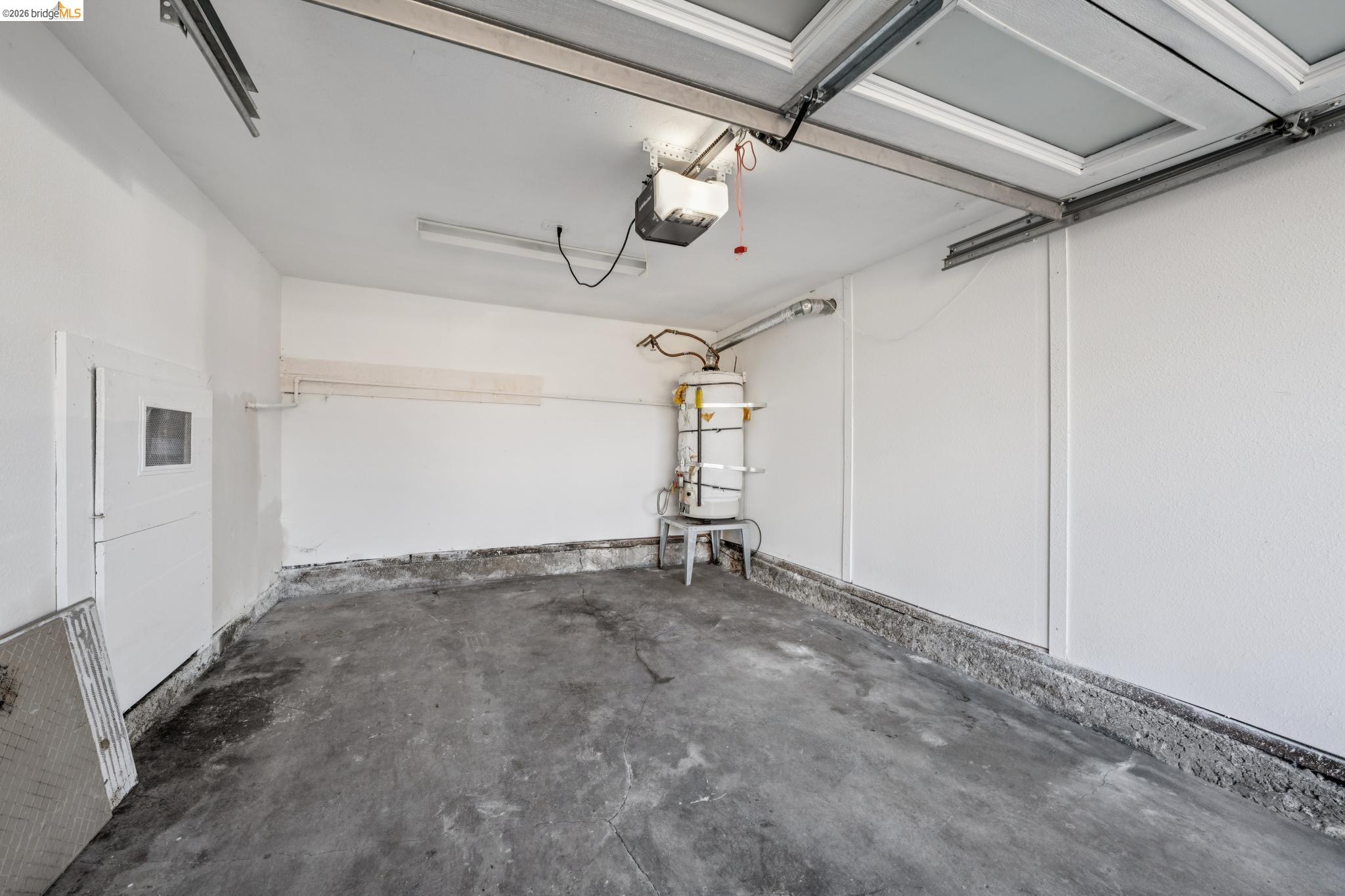 Detail Gallery Image 45 of 58 For 1646 Ashby Ave, Berkeley,  CA 94703 - 3 Beds | 2 Baths