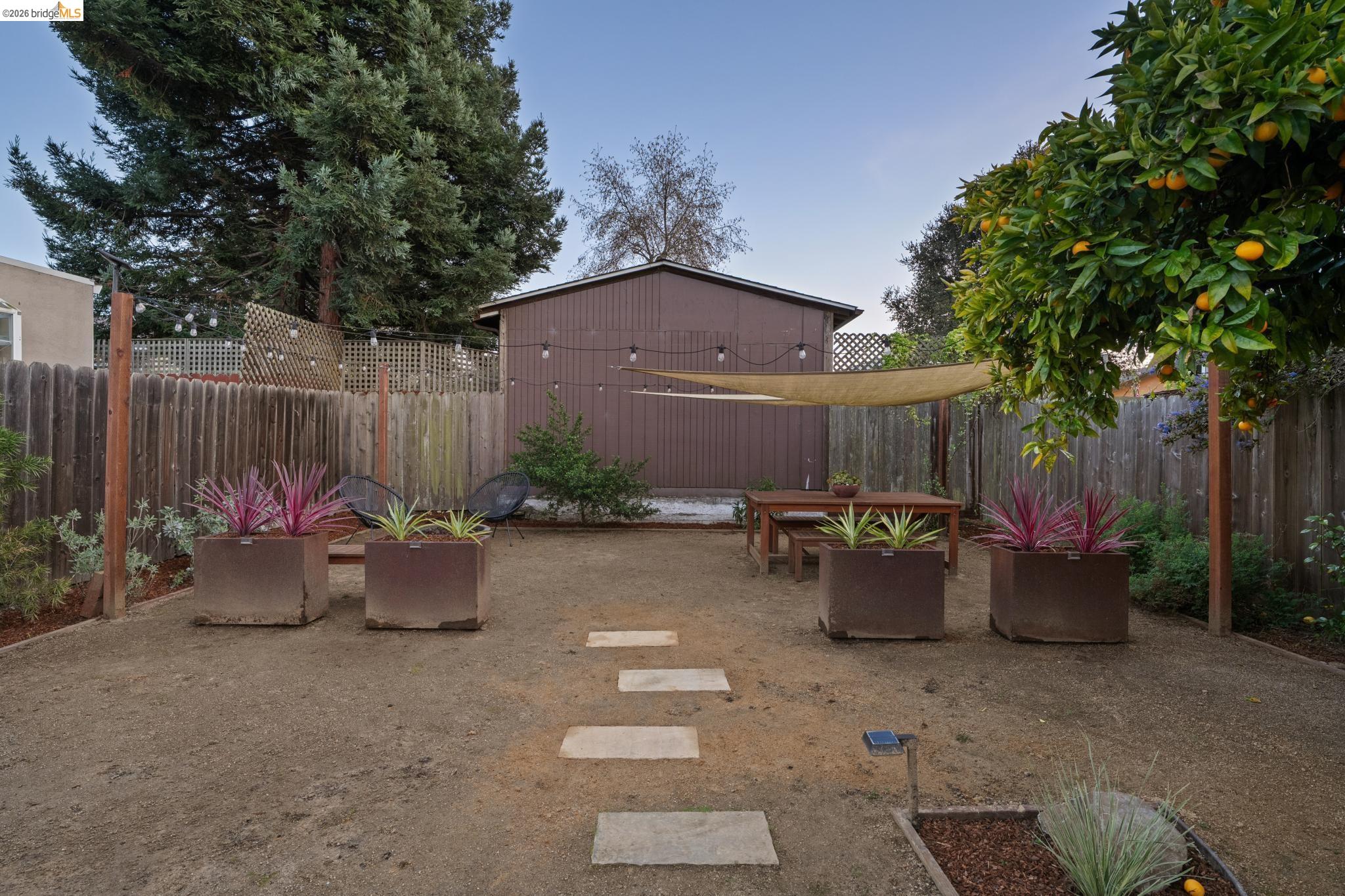 Detail Gallery Image 53 of 58 For 1646 Ashby Ave, Berkeley,  CA 94703 - 3 Beds | 2 Baths