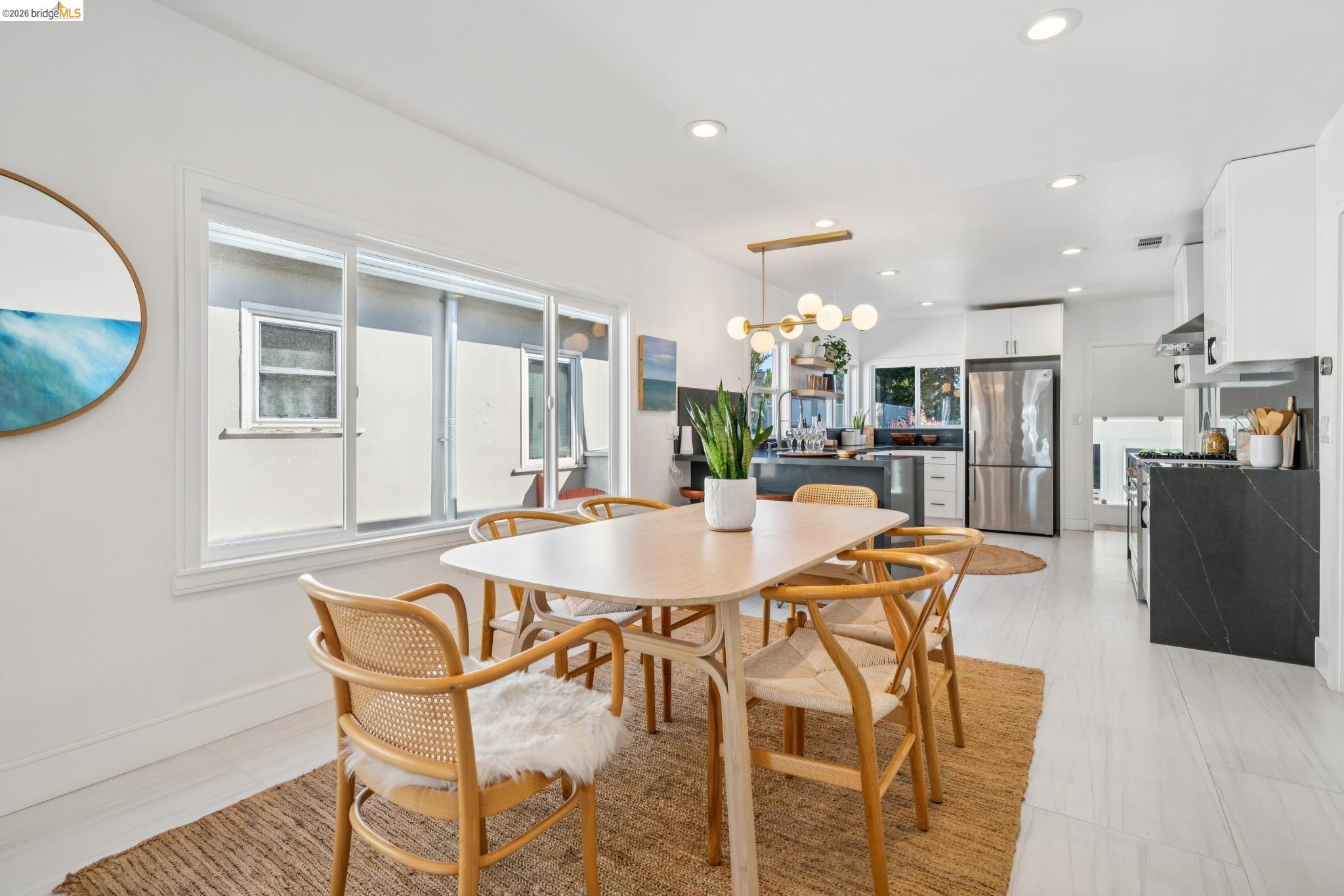 Detail Gallery Image 7 of 58 For 1646 Ashby Ave, Berkeley,  CA 94703 - 3 Beds | 2 Baths