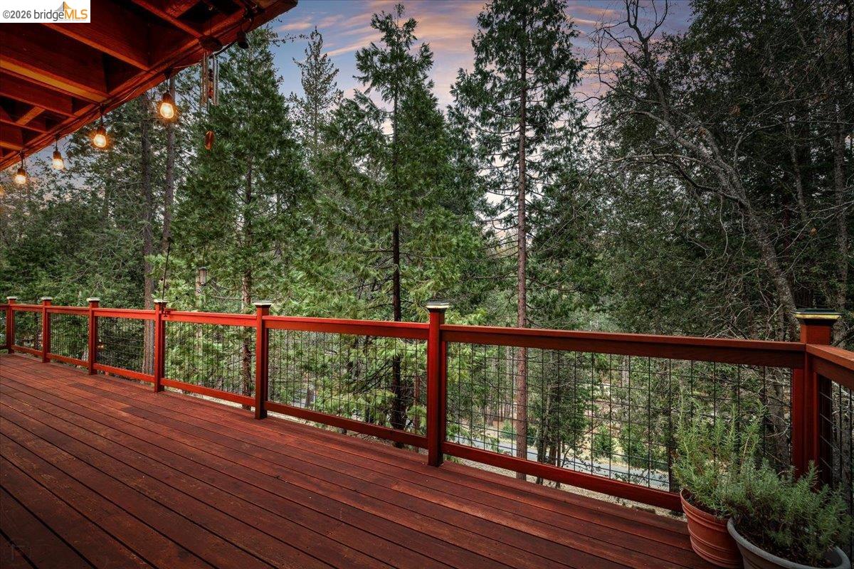 Detail Gallery Image 2 of 51 For 17204 Nile River Dr, Sonora,  CA 95370 - 4 Beds | 2 Baths