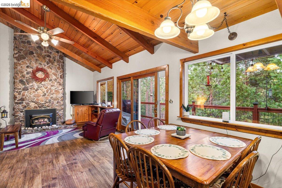 Detail Gallery Image 12 of 51 For 17204 Nile River Dr, Sonora,  CA 95370 - 4 Beds | 2 Baths