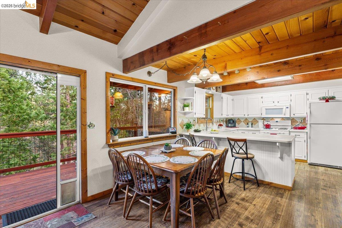 Detail Gallery Image 14 of 51 For 17204 Nile River Dr, Sonora,  CA 95370 - 4 Beds | 2 Baths