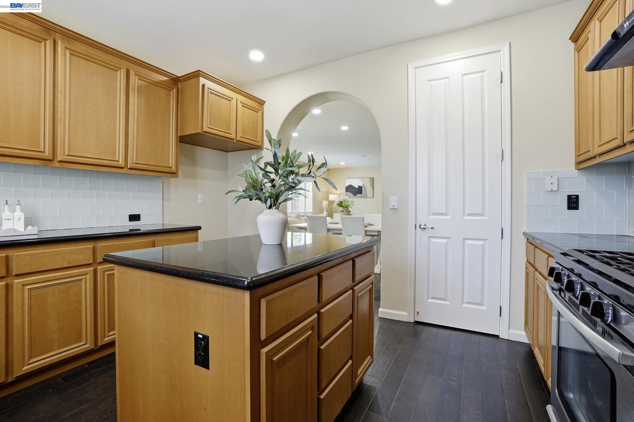 Photo #17: 41125896 Listing: Photo #17