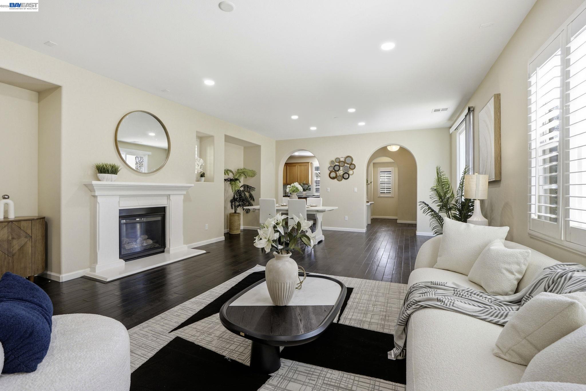 Photo #8: 41125896 Listing: Photo #8