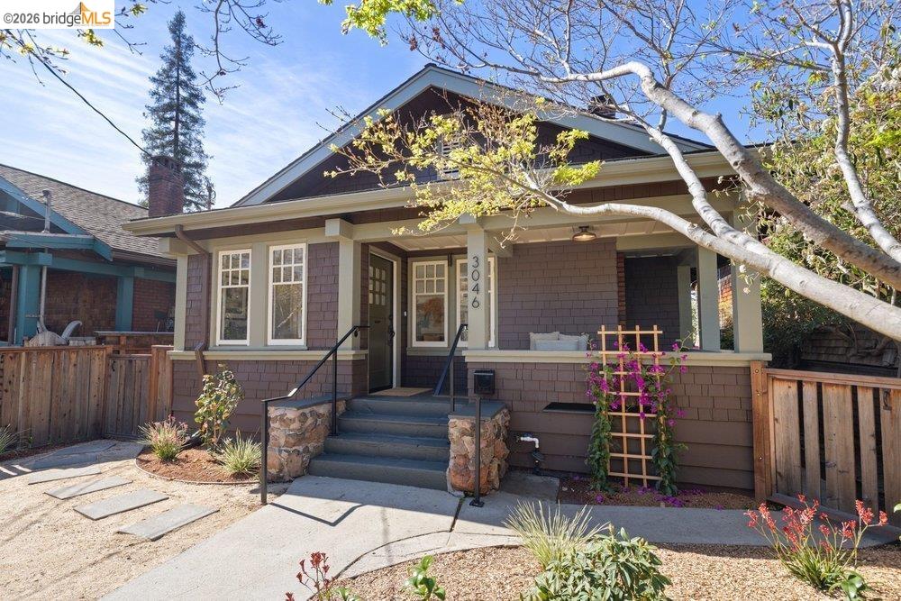 Detail Gallery Image 5 of 60 For 3046 Deakin St, Berkeley,  CA 94705 - 4 Beds | 2 Baths
