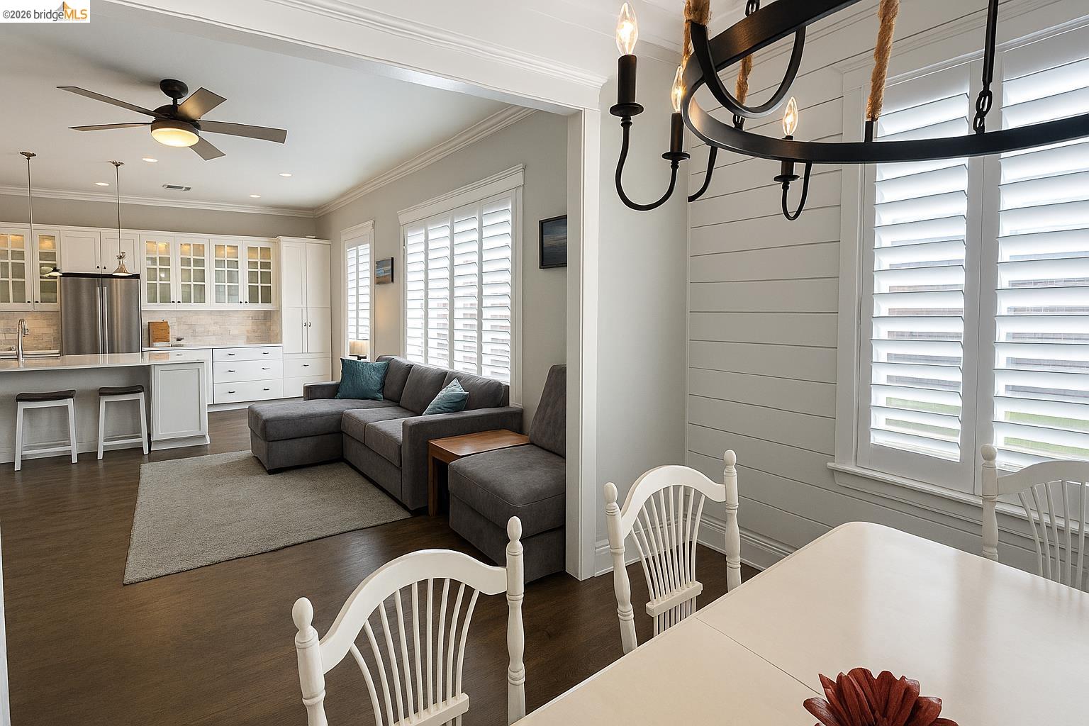 Detail Gallery Image 7 of 26 For 2072 Bridgeport Loop, Discovery Bay,  CA 94505 - 4 Beds | 3 Baths