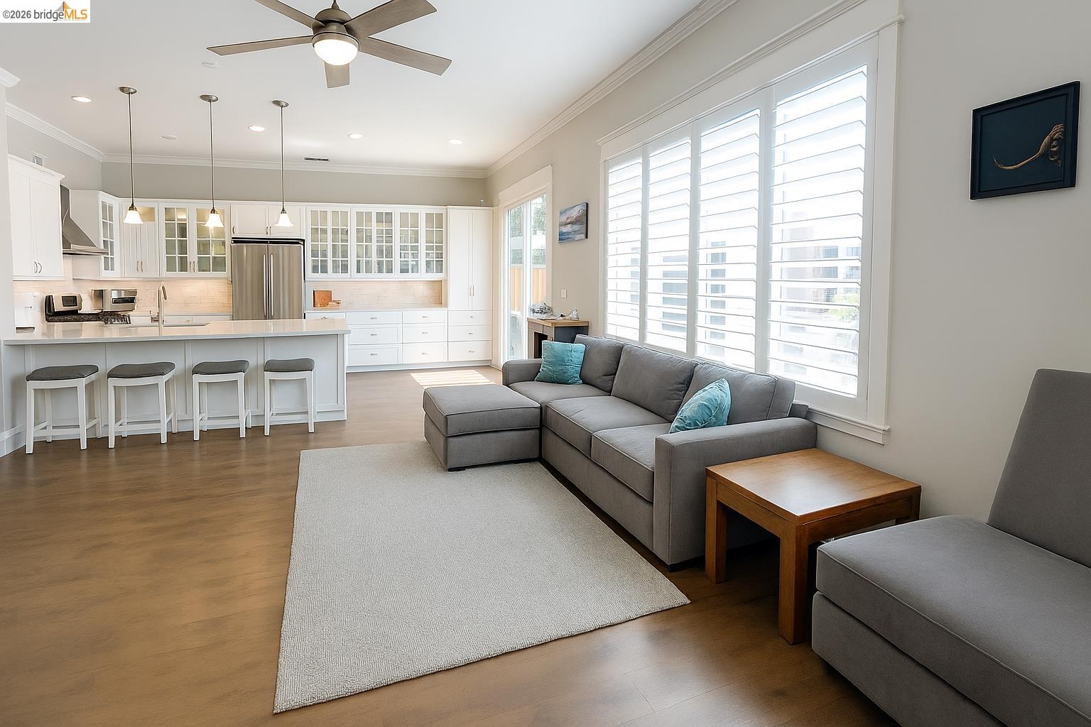 Detail Gallery Image 8 of 26 For 2072 Bridgeport Loop, Discovery Bay,  CA 94505 - 4 Beds | 3 Baths