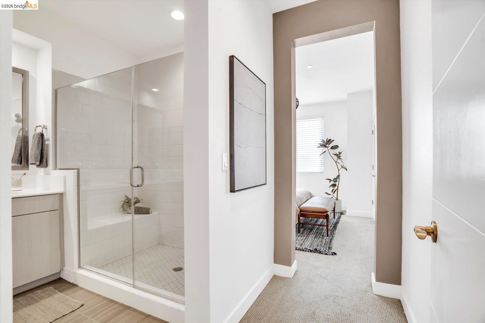 Photo #16: 41125899 Listing: Photo #16