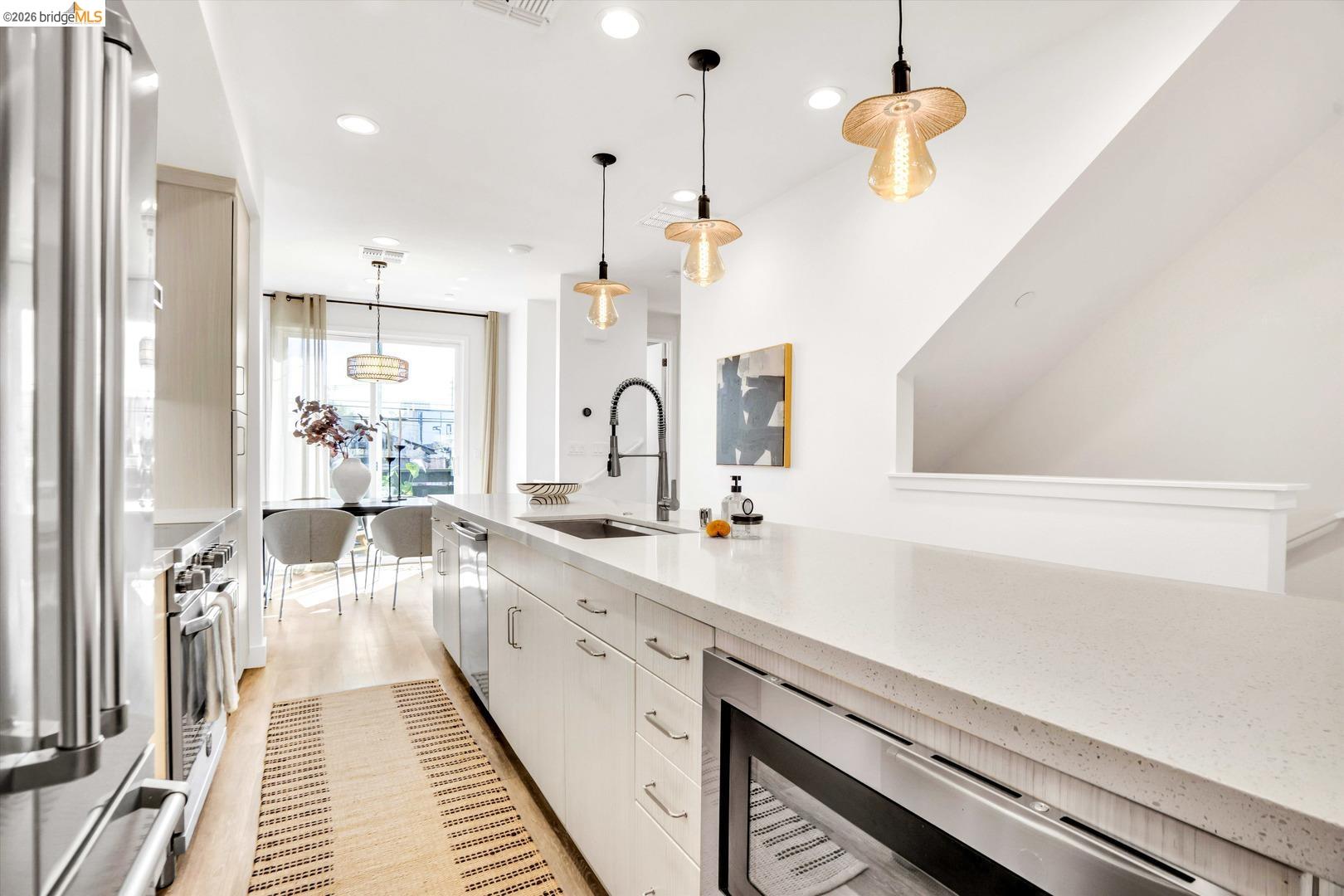 Photo #6: 41125899 Listing: Photo #6