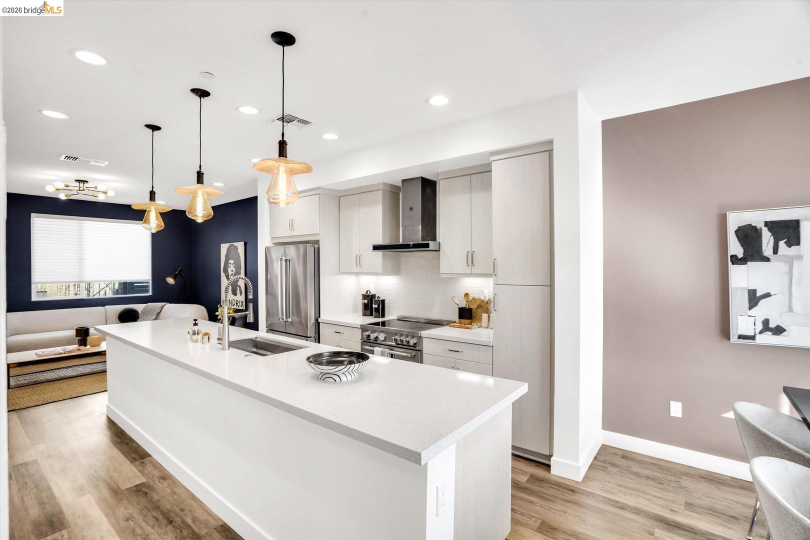 Photo #10: 41125899 Listing: Photo #10