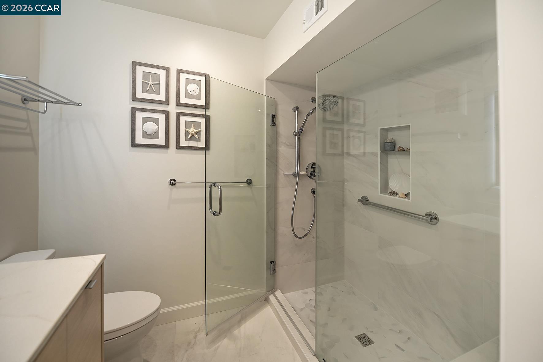 Photo #22: 41125900 Listing: Photo #22