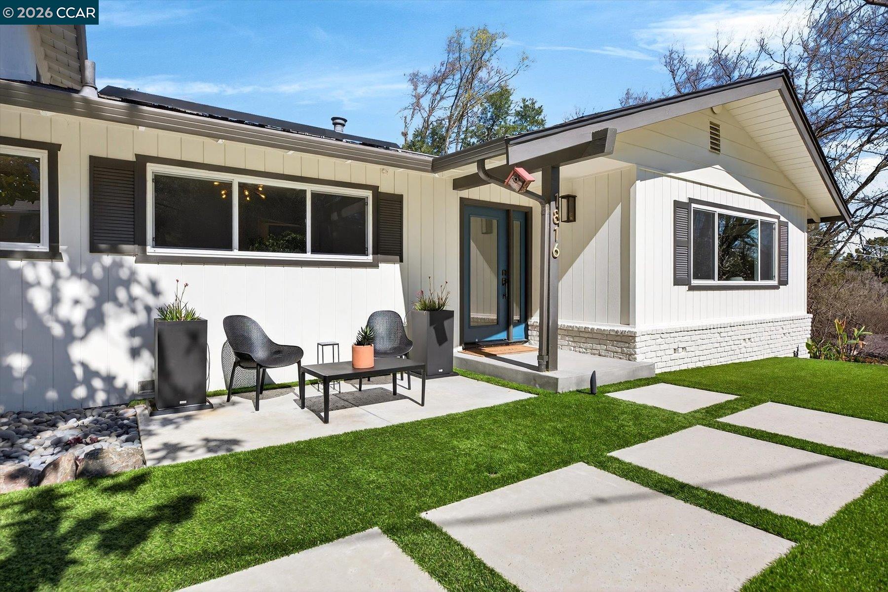 Detail Gallery Image 12 of 51 For 1816 Meadow Ln, Walnut Creek,  CA 94595 - 5 Beds | 3/1 Baths