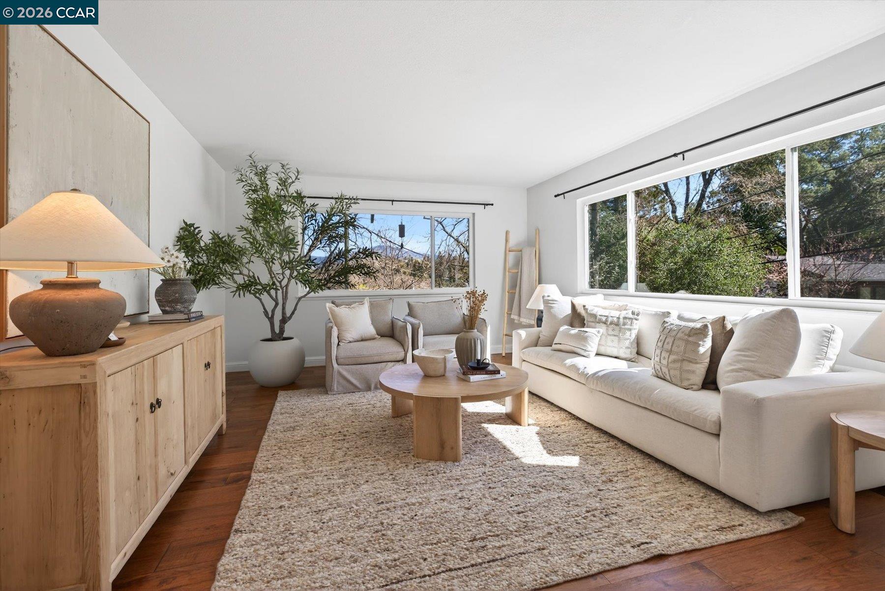 Detail Gallery Image 14 of 51 For 1816 Meadow Ln, Walnut Creek,  CA 94595 - 5 Beds | 3/1 Baths