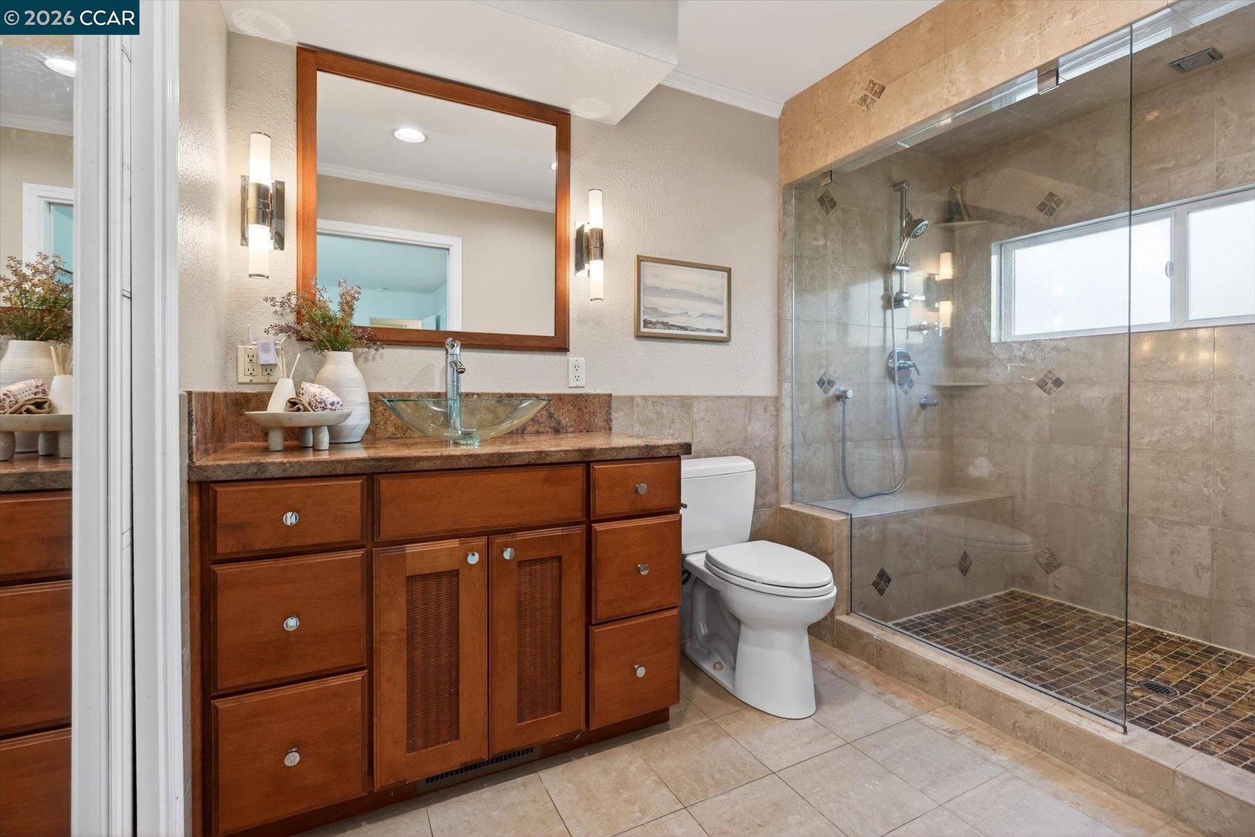 Detail Gallery Image 31 of 51 For 1816 Meadow Ln, Walnut Creek,  CA 94595 - 5 Beds | 3/1 Baths