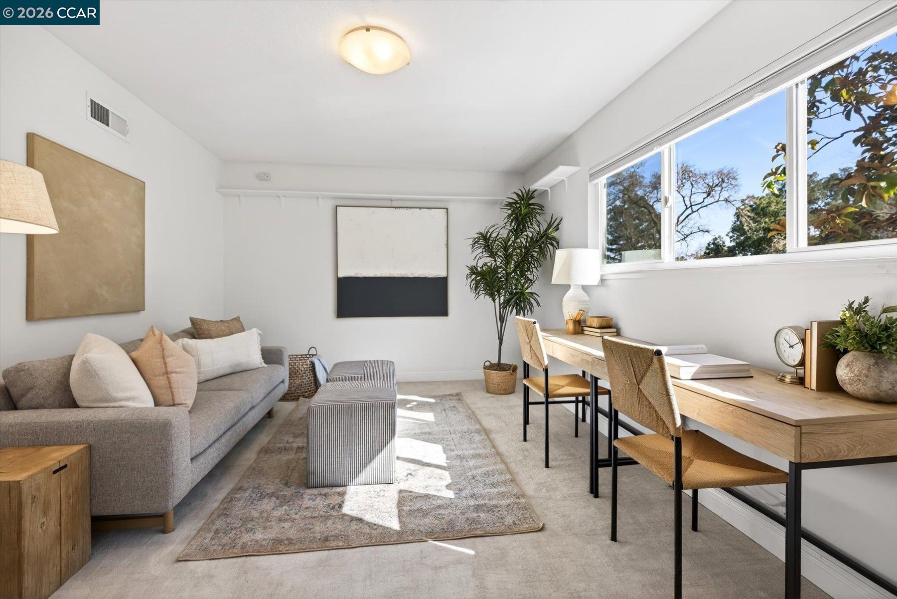 Detail Gallery Image 33 of 51 For 1816 Meadow Ln, Walnut Creek,  CA 94595 - 5 Beds | 3/1 Baths