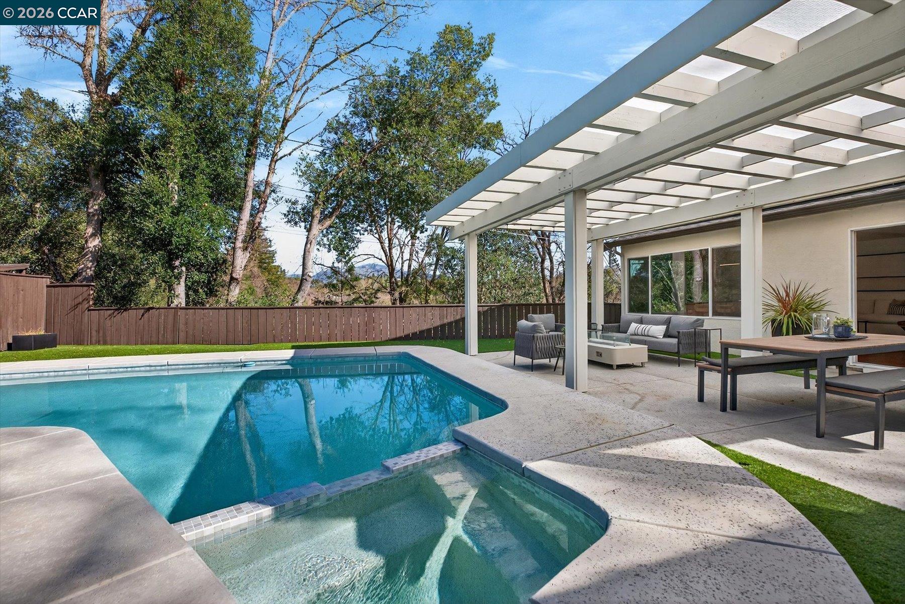 Detail Gallery Image 40 of 51 For 1816 Meadow Ln, Walnut Creek,  CA 94595 - 5 Beds | 3/1 Baths