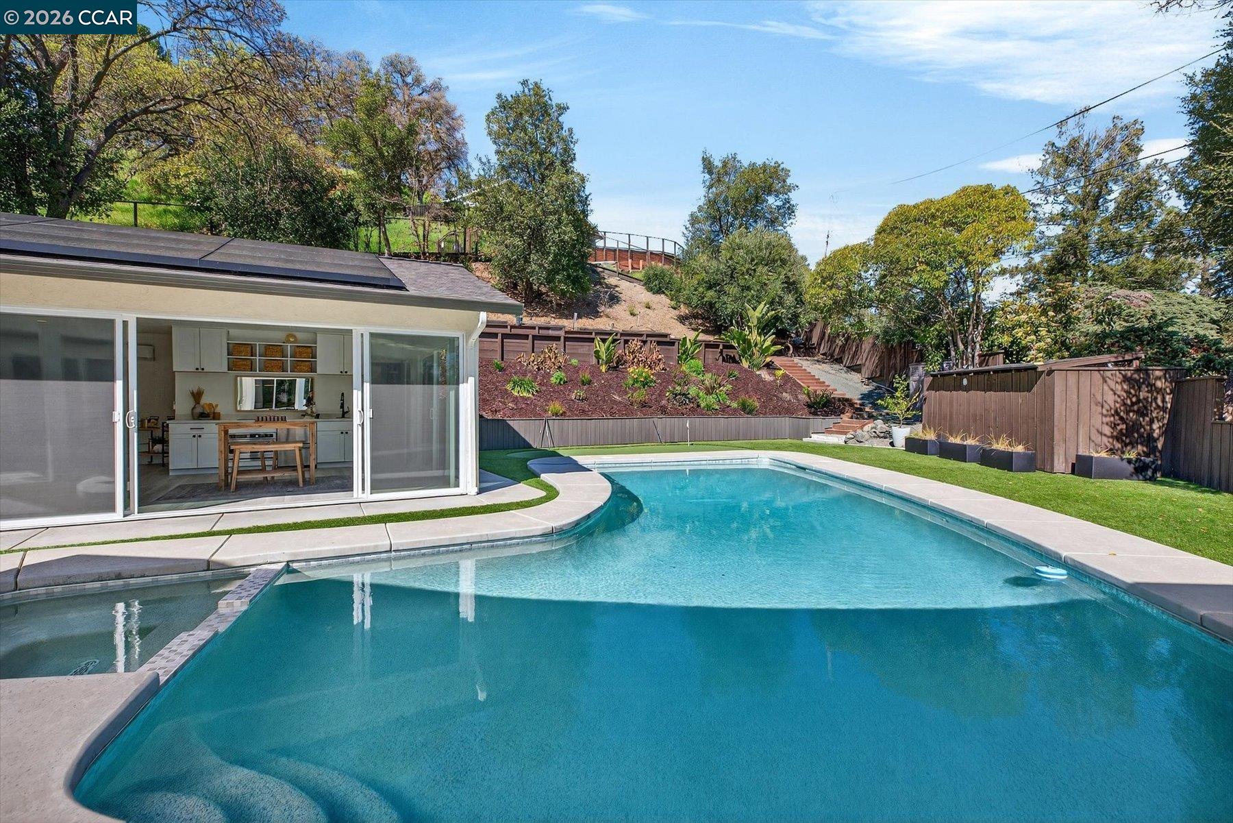 Detail Gallery Image 45 of 51 For 1816 Meadow Ln, Walnut Creek,  CA 94595 - 5 Beds | 3/1 Baths