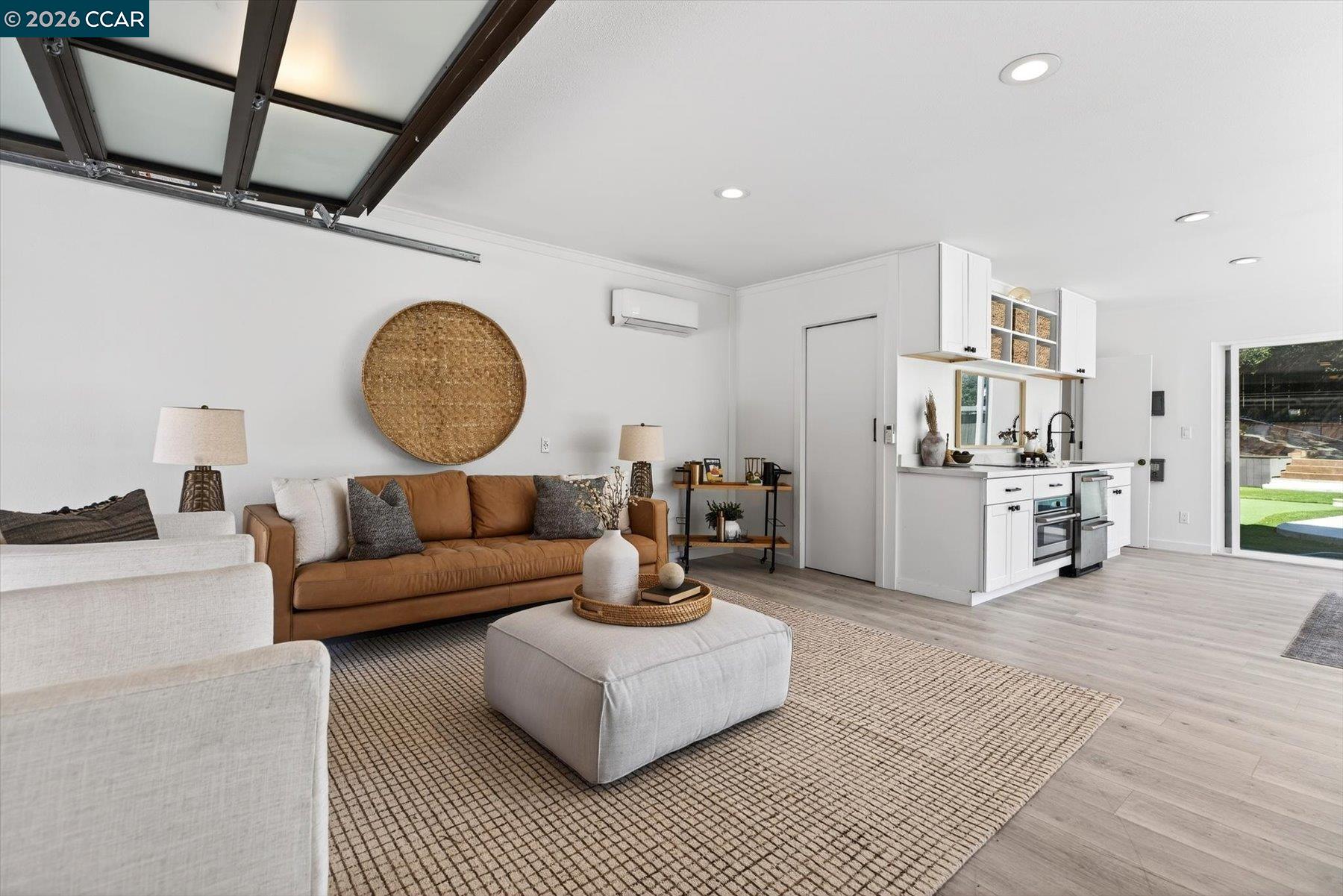 Detail Gallery Image 48 of 51 For 1816 Meadow Ln, Walnut Creek,  CA 94595 - 5 Beds | 3/1 Baths