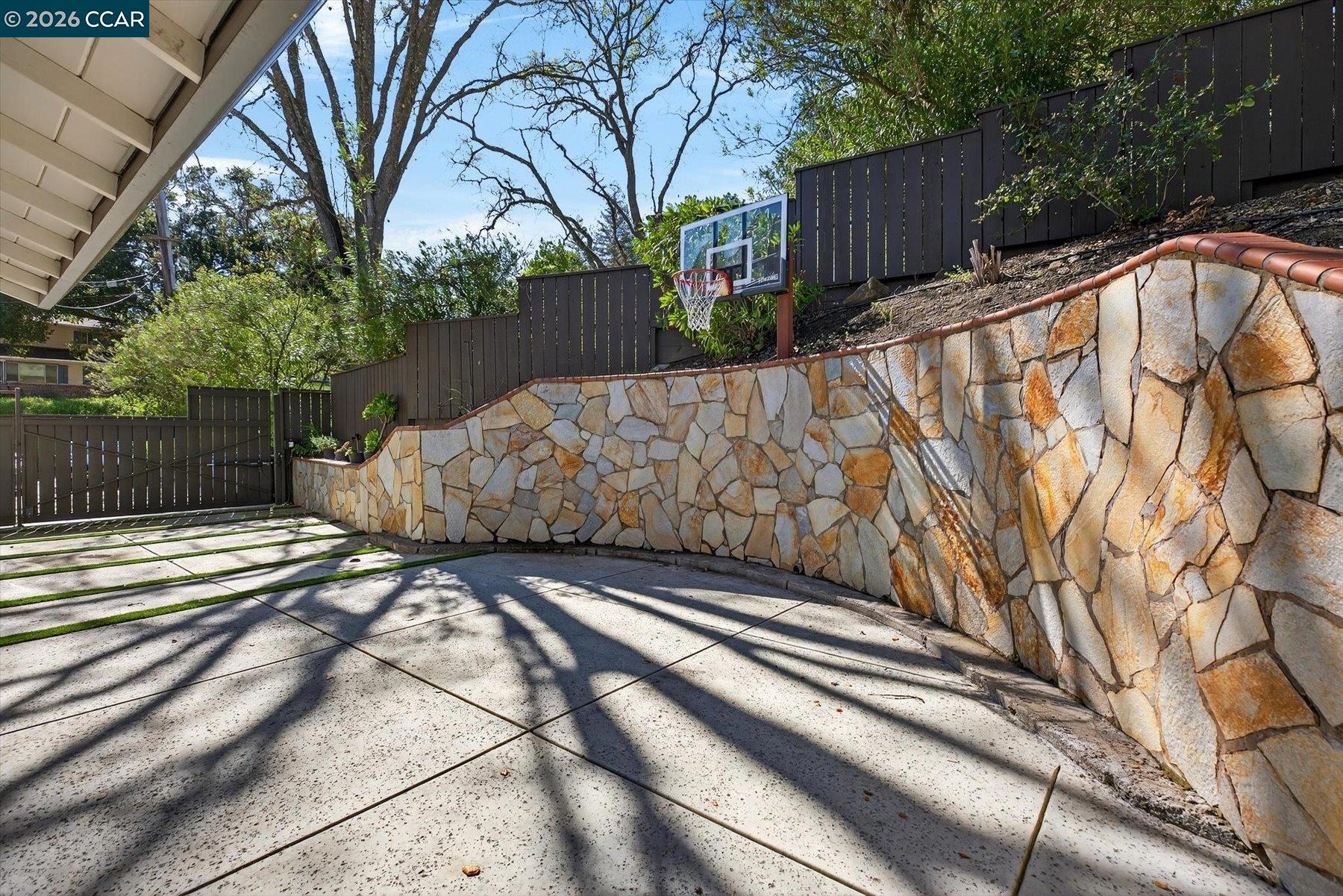 Detail Gallery Image 51 of 51 For 1816 Meadow Ln, Walnut Creek,  CA 94595 - 5 Beds | 3/1 Baths