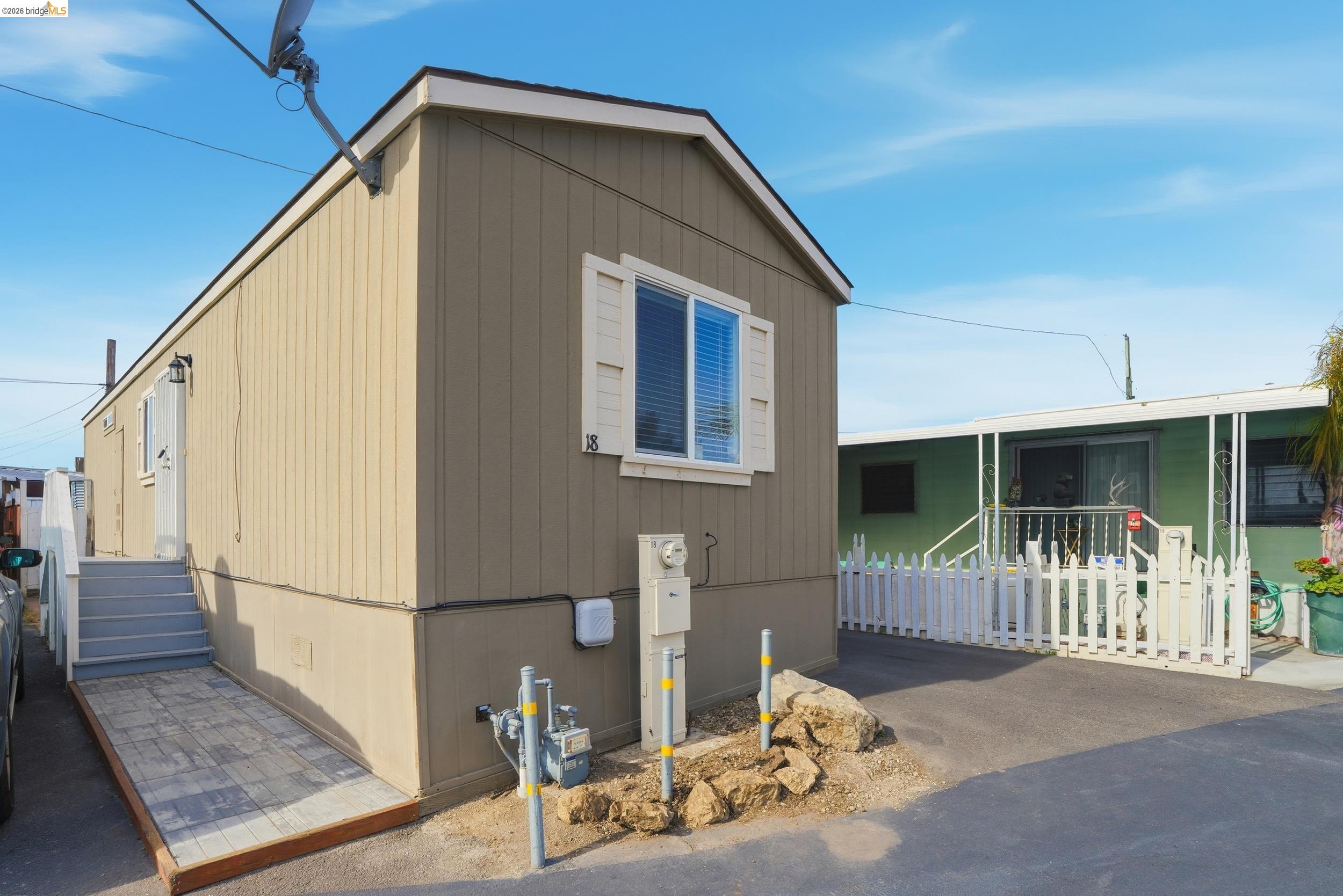 Detail Gallery Image 6 of 31 For 360 E Grant Line Rd Spc 18,  Tracy,  CA 95376 - 2 Beds | 1 Baths