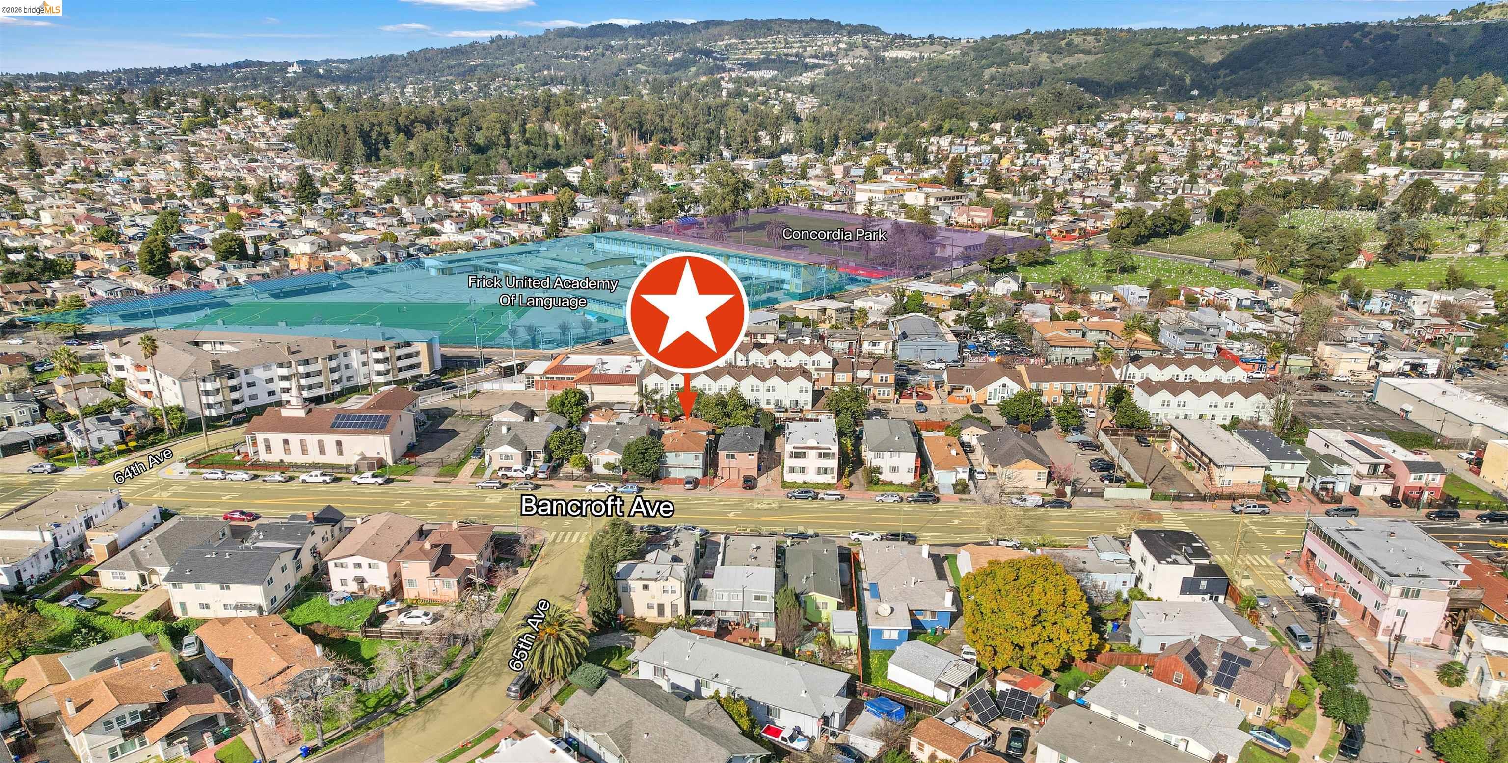 Detail Gallery Image 2 of 14 For 6504 Bancroft Ave, Oakland,  CA 94605 - – Beds | – Baths