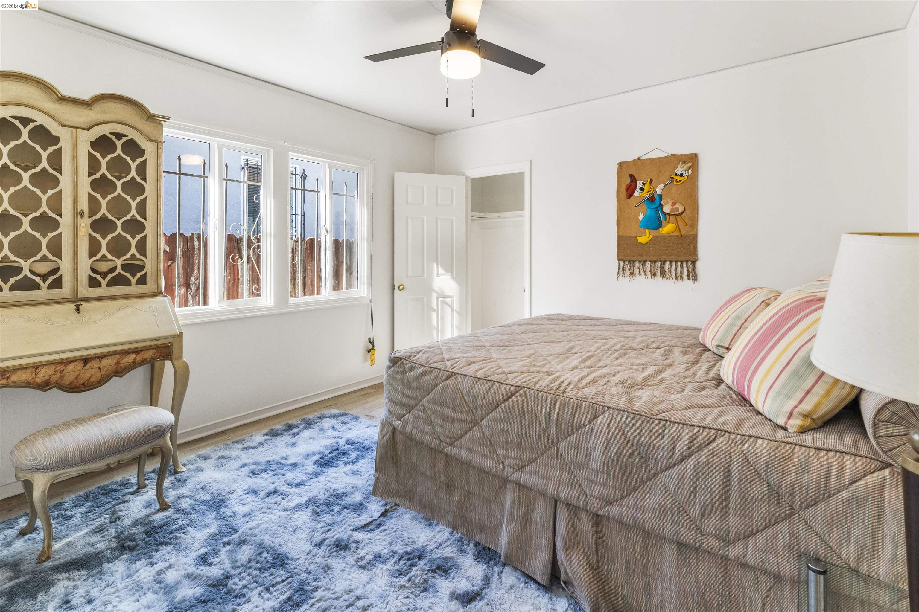 Detail Gallery Image 8 of 14 For 6504 Bancroft Ave, Oakland,  CA 94605 - – Beds | – Baths