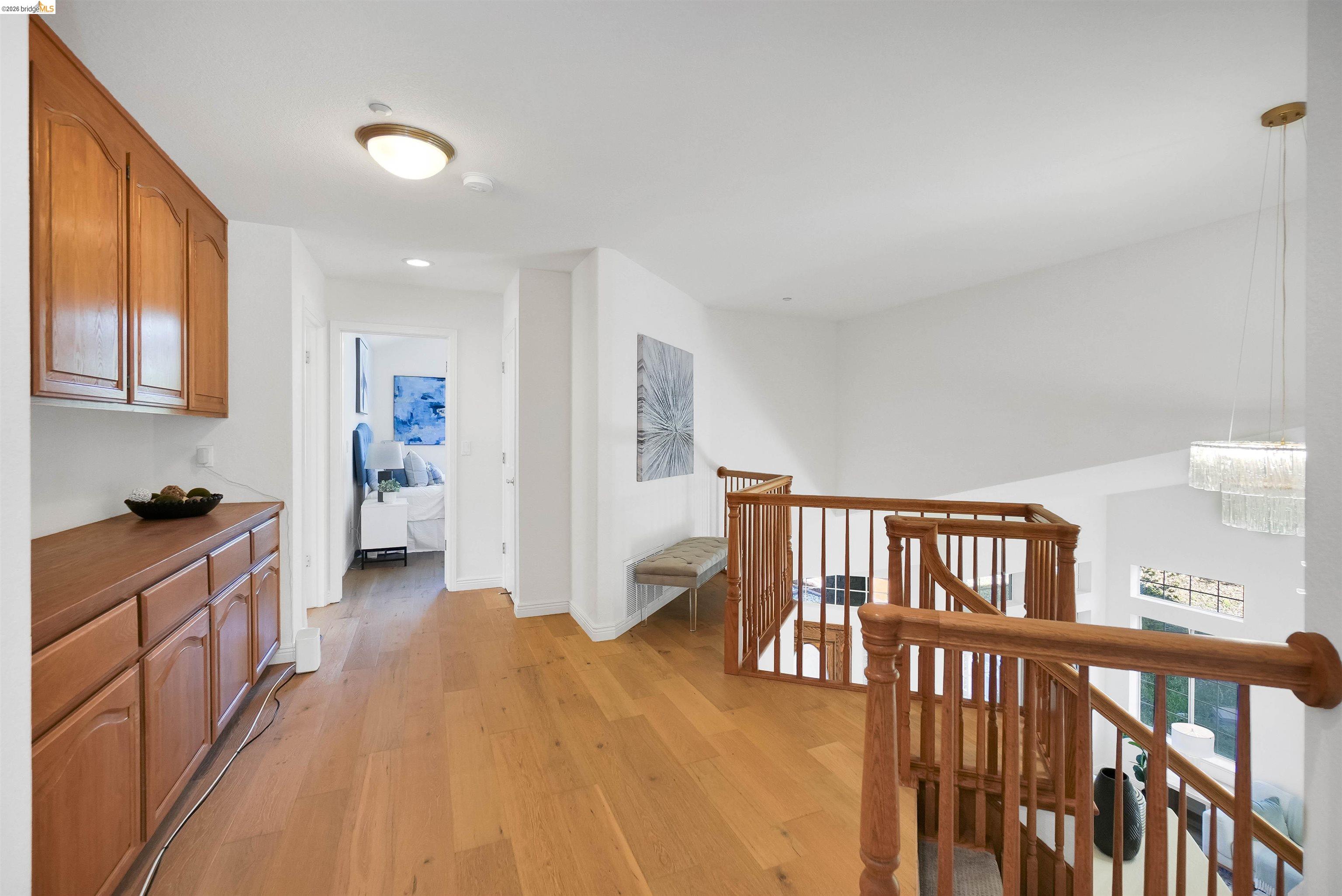 Detail Gallery Image 15 of 52 For 4080 Woodstock Rd., Hayward,  CA 94542-2255 - 4 Beds | 3 Baths