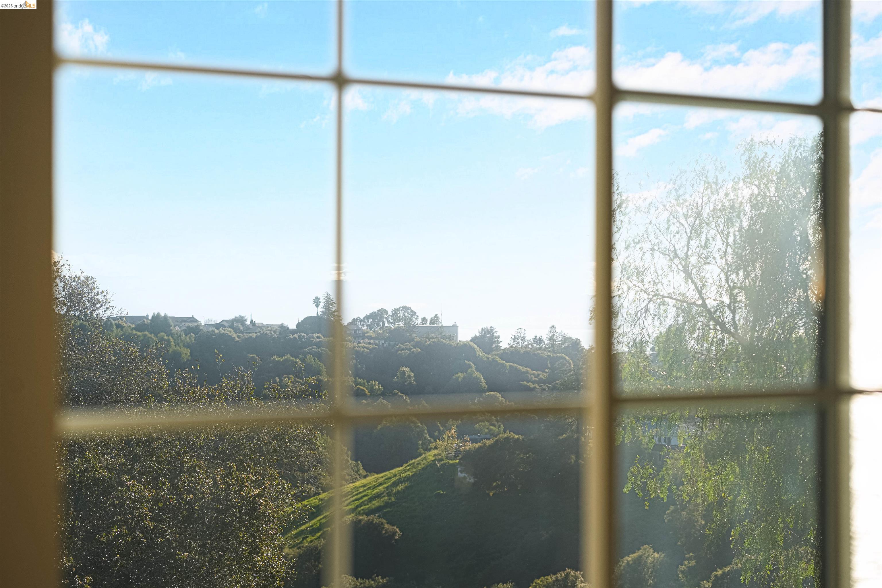 Detail Gallery Image 29 of 52 For 4080 Woodstock Rd., Hayward,  CA 94542-2255 - 4 Beds | 3 Baths