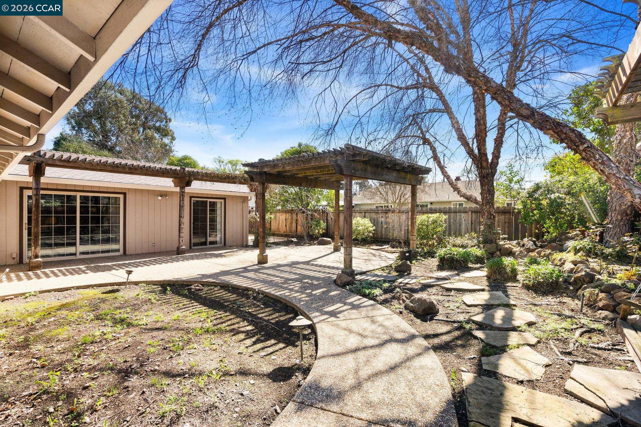 Detail Gallery Image 41 of 46 For 137 Maxine Dr, Pleasant Hill,  CA 94523 - 5 Beds | 2 Baths