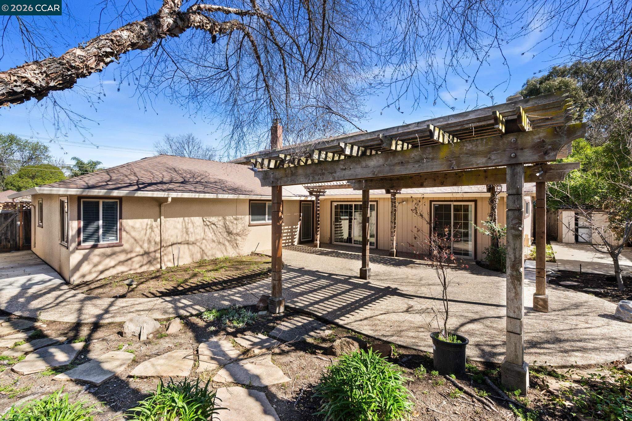 Detail Gallery Image 43 of 46 For 137 Maxine Dr, Pleasant Hill,  CA 94523 - 5 Beds | 2 Baths