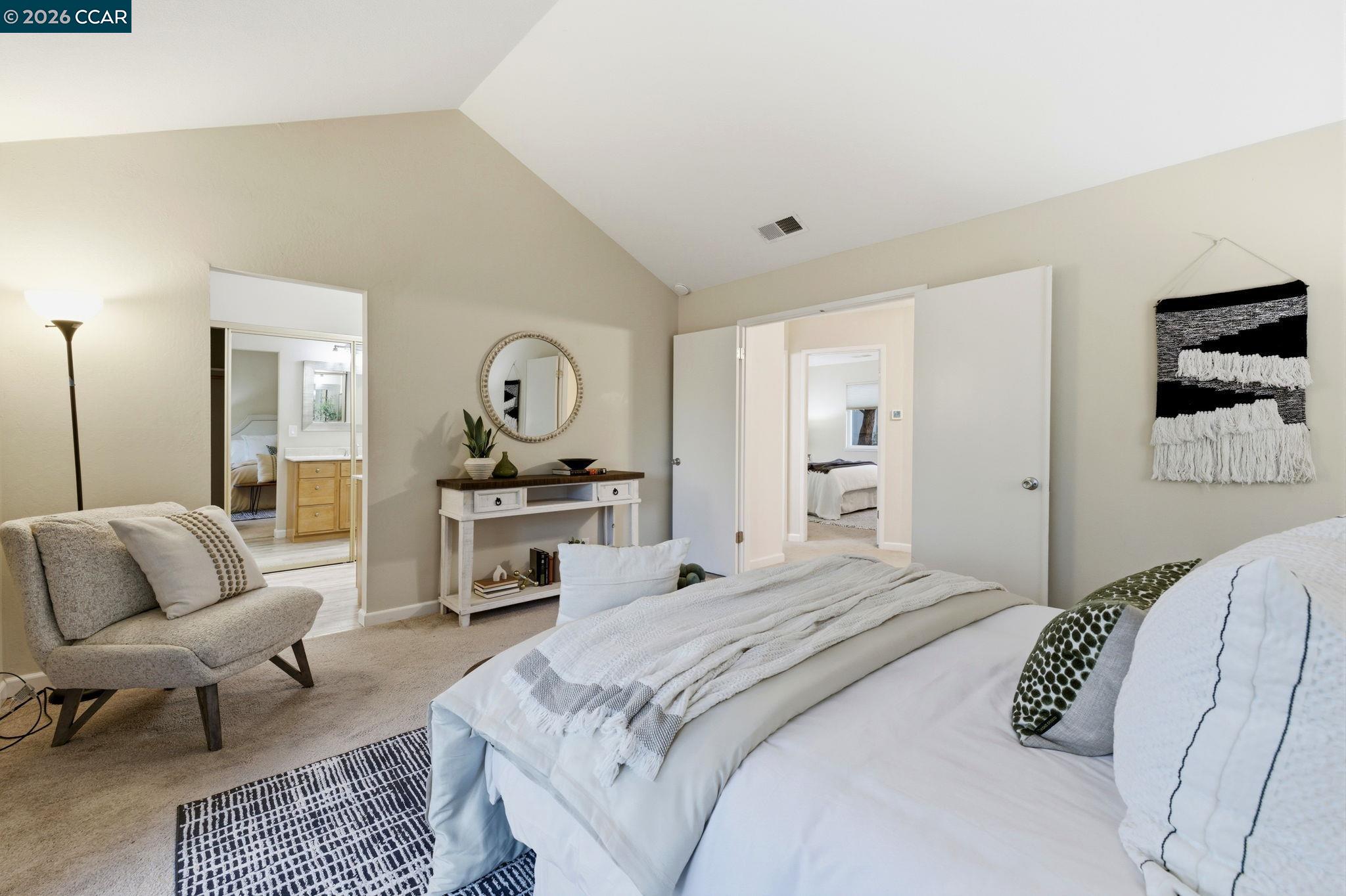 Detail Gallery Image 14 of 26 For 1589 Ashwood Dr., Martinez,  CA 94553 - 3 Beds | 2/1 Baths