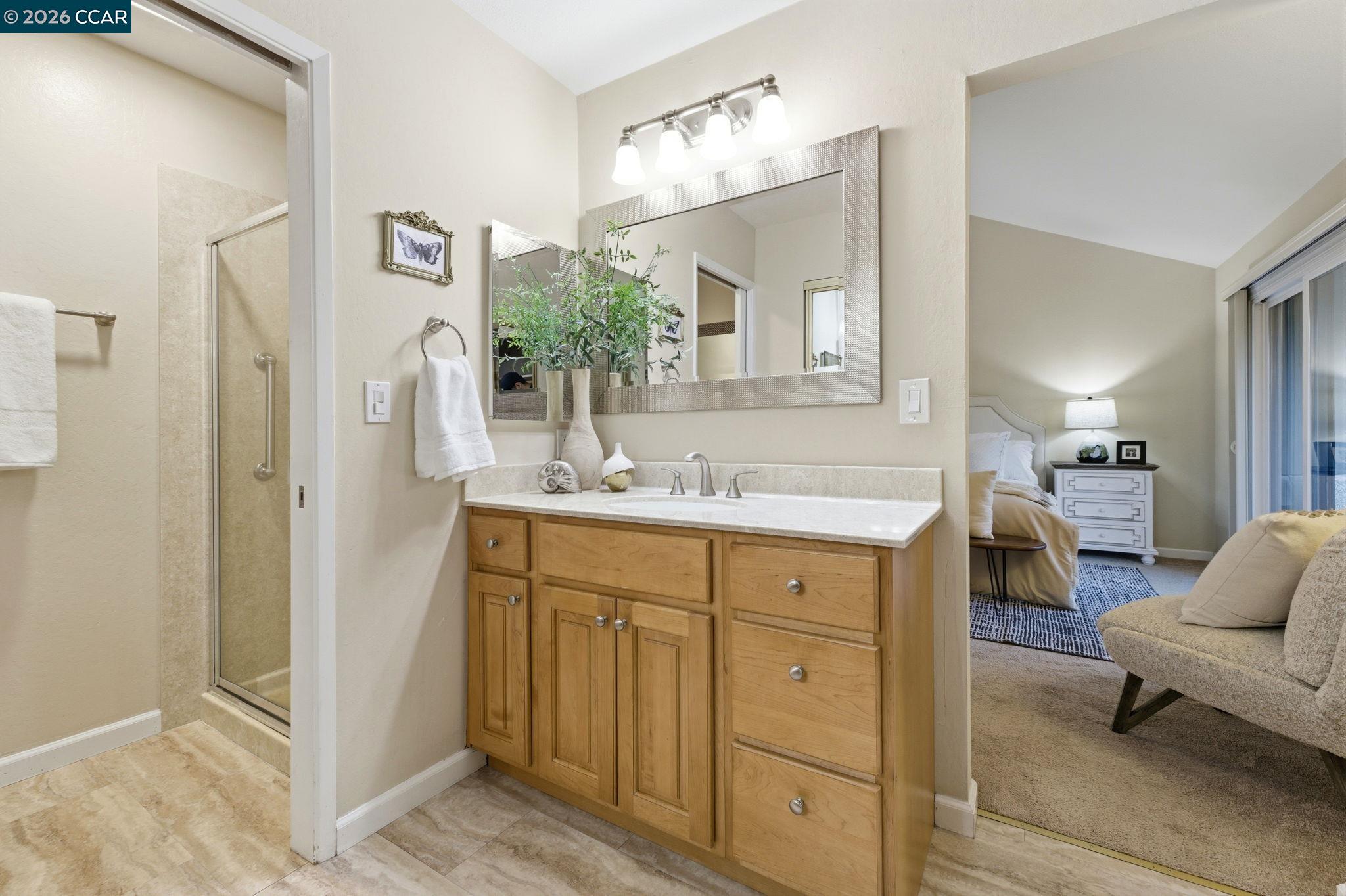 Detail Gallery Image 15 of 26 For 1589 Ashwood Dr., Martinez,  CA 94553 - 3 Beds | 2/1 Baths