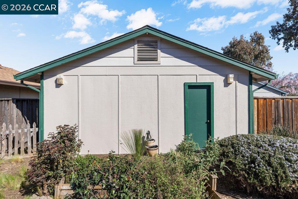 Detail Gallery Image 25 of 30 For 4669 Golf Dr, Livermore,  CA 94551 - 2 Beds | 1 Baths