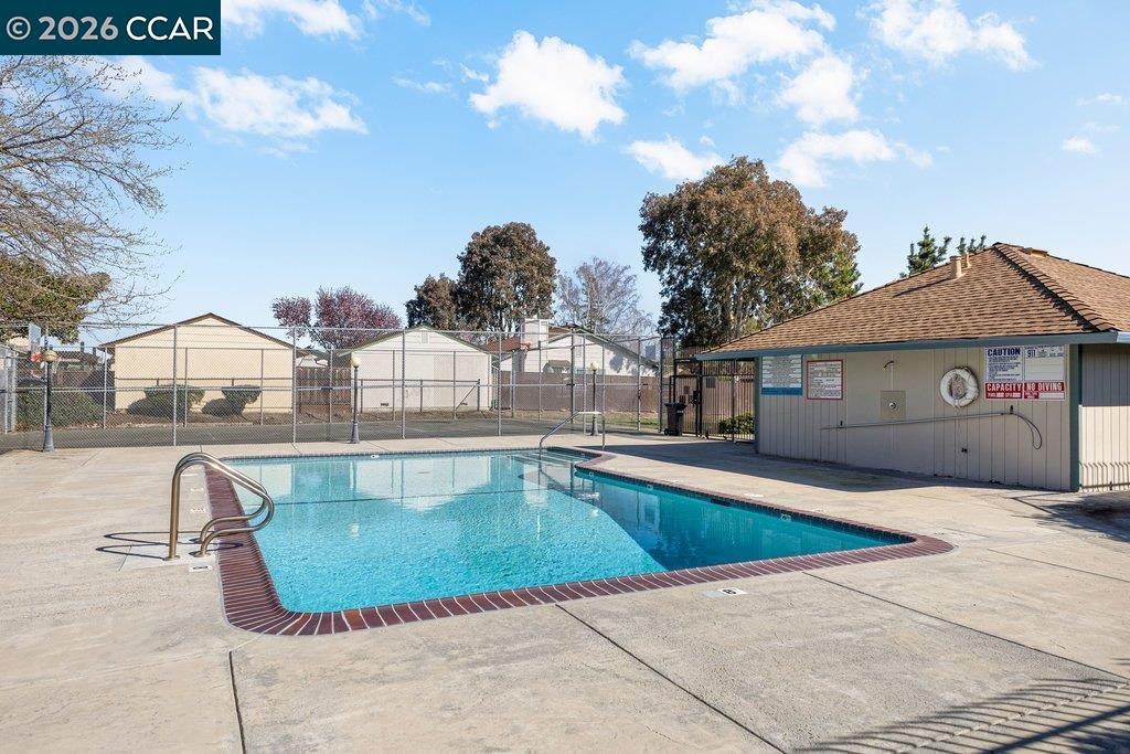 Detail Gallery Image 28 of 30 For 4669 Golf Dr, Livermore,  CA 94551 - 2 Beds | 1 Baths