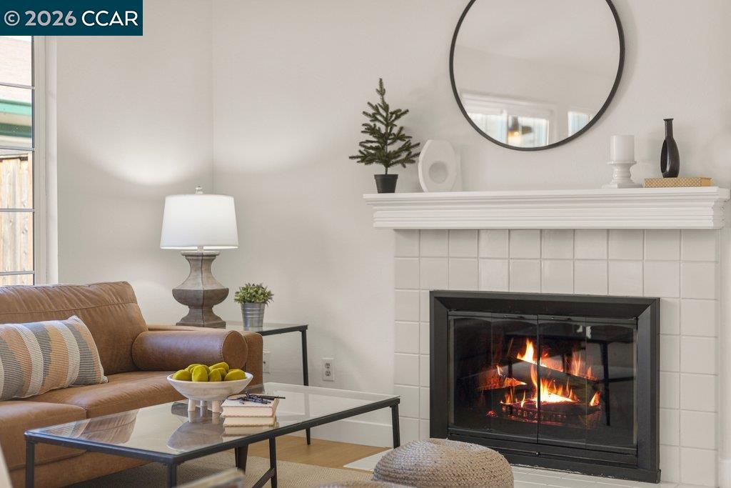 Detail Gallery Image 6 of 30 For 4669 Golf Dr, Livermore,  CA 94551 - 2 Beds | 1 Baths