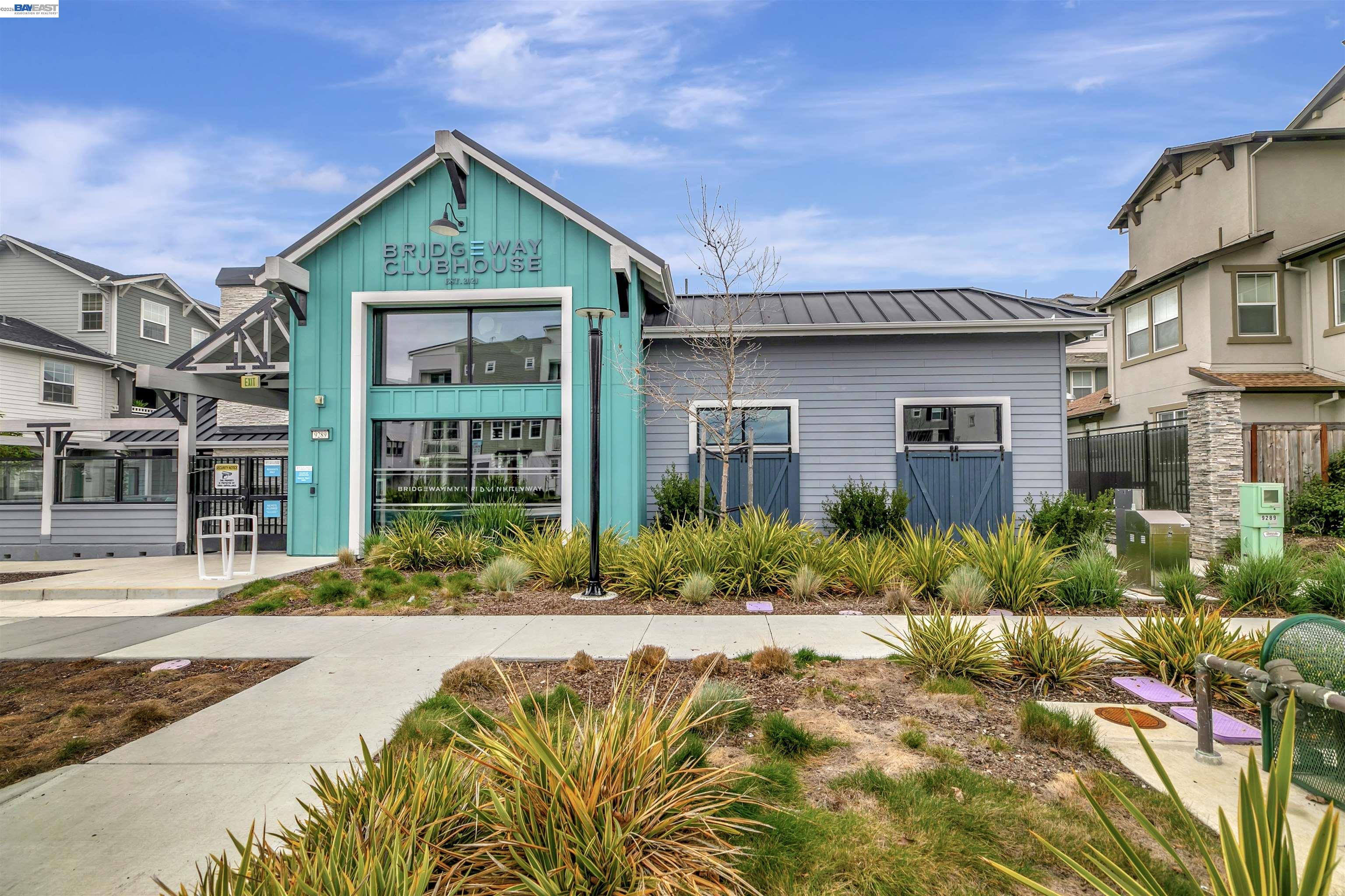 Detail Gallery Image 40 of 42 For 9034 Rudder Way, Newark,  CA 94560 - 4 Beds | 3/1 Baths