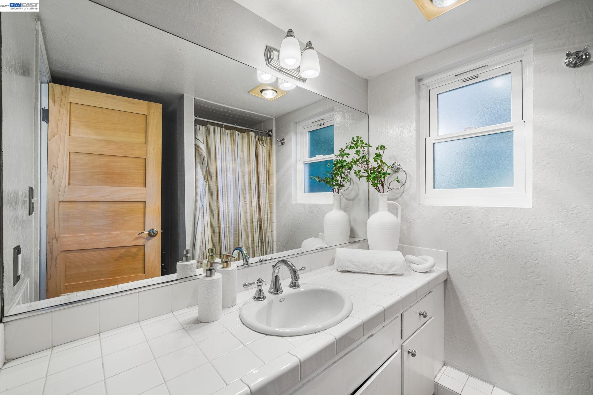 Detail Gallery Image 45 of 60 For 4262 Tamur Ct, Pleasanton,  CA 94566 - 5 Beds | 3 Baths