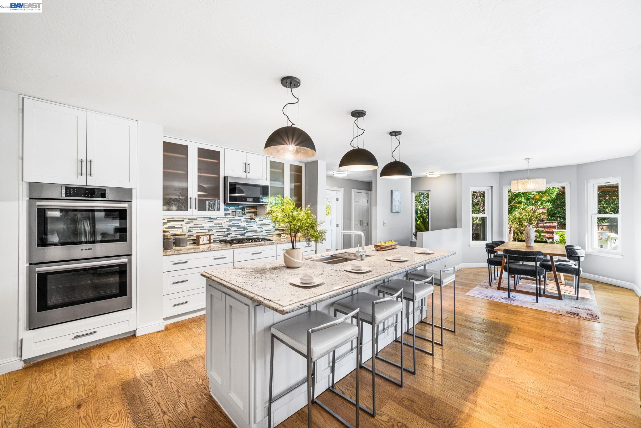 Detail Gallery Image 10 of 60 For 4262 Tamur Ct, Pleasanton,  CA 94566 - 5 Beds | 3 Baths