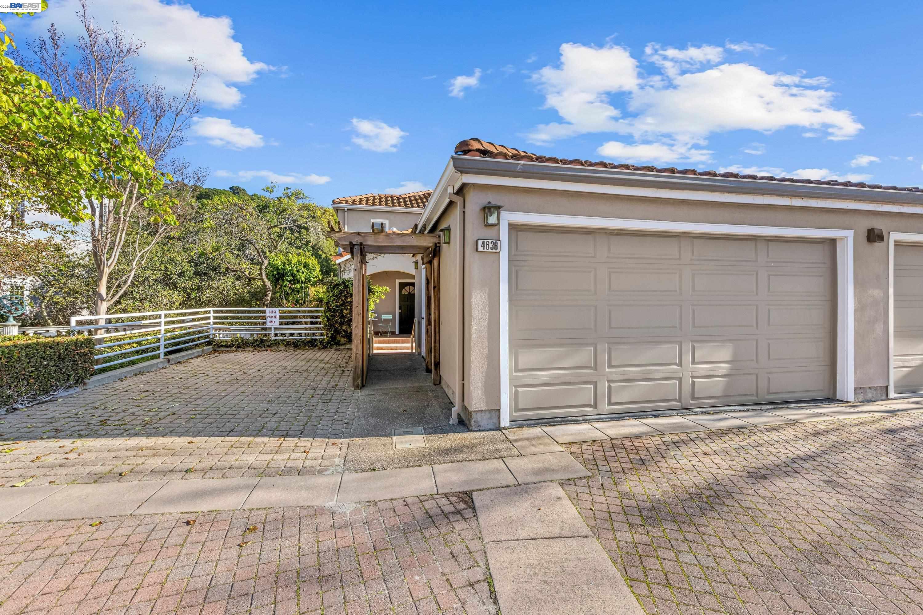 Photo #2: 41125914 Listing: Photo #2