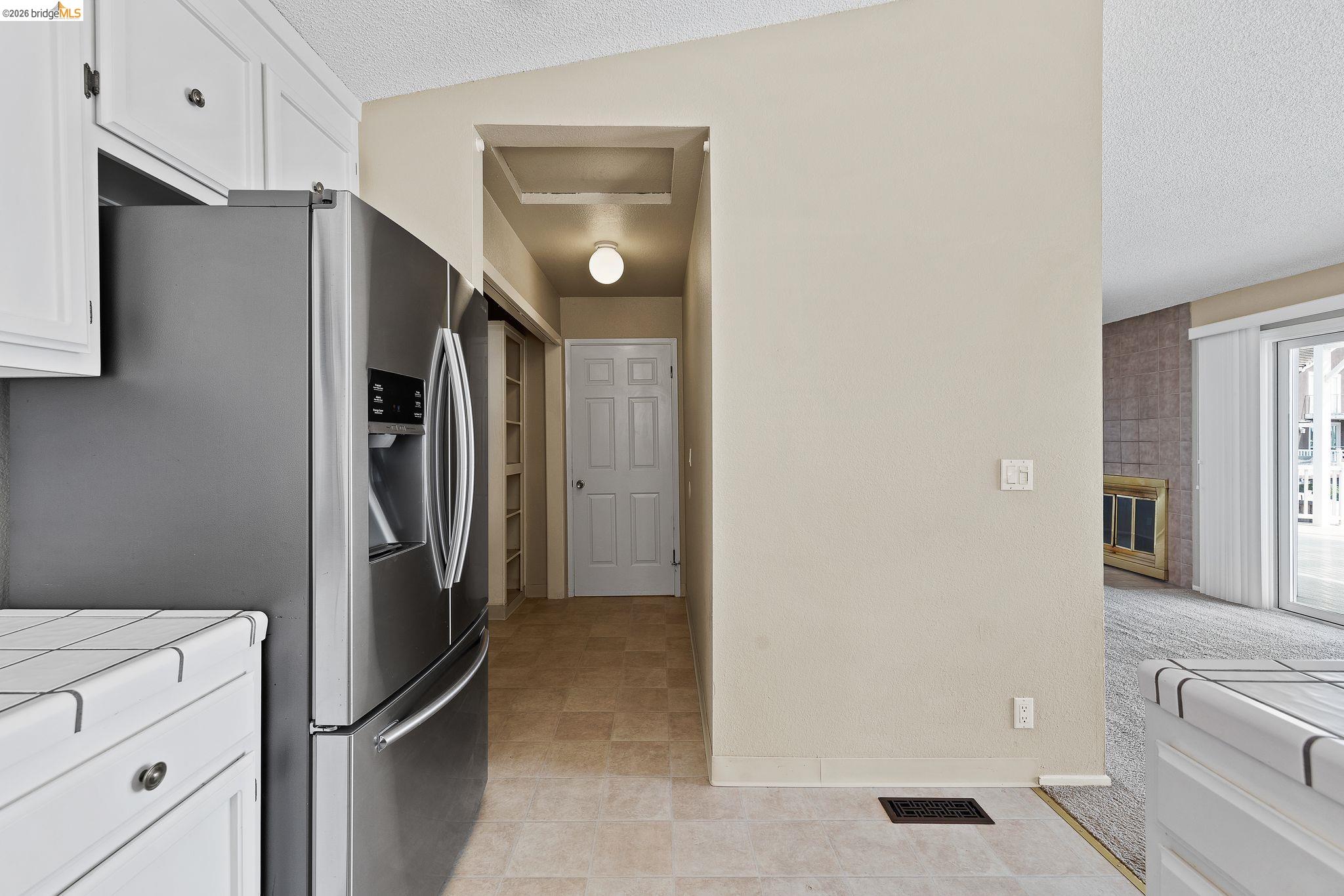 Detail Gallery Image 24 of 59 For 1147 Willow Lake Rd, Discovery Bay,  CA 94505 - 3 Beds | 2/1 Baths