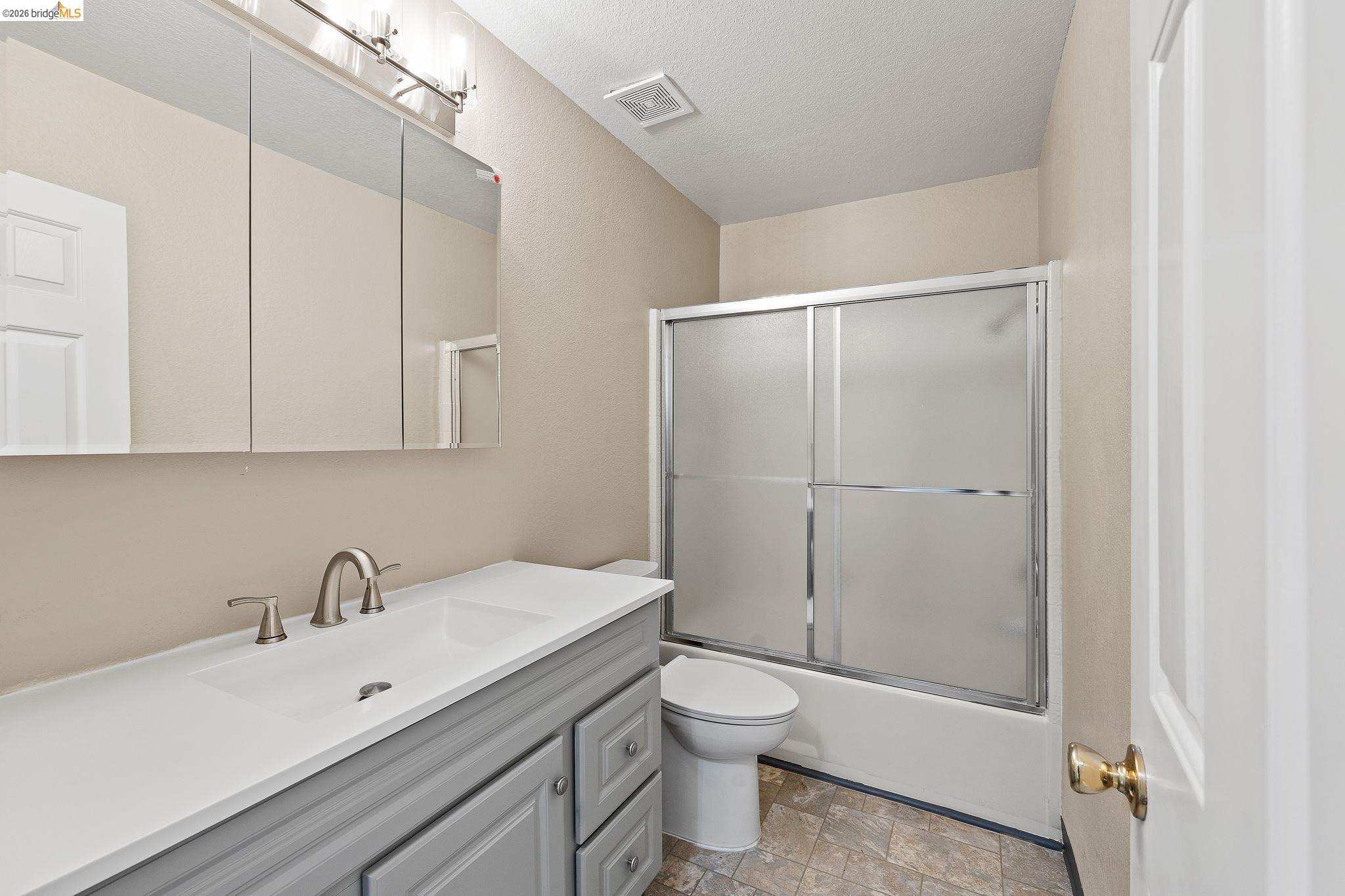 Detail Gallery Image 6 of 59 For 1147 Willow Lake Rd, Discovery Bay,  CA 94505 - 3 Beds | 2/1 Baths