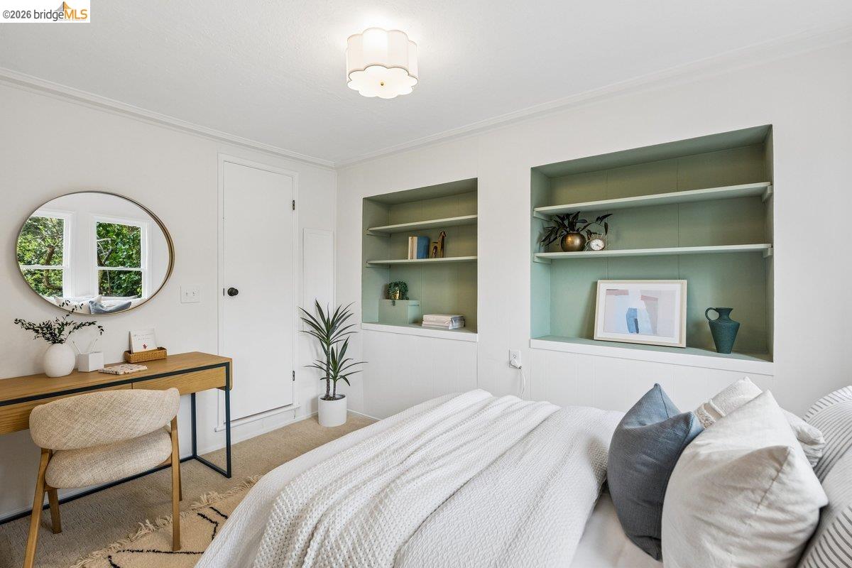 Detail Gallery Image 24 of 34 For 233 Capricorn Ave, Oakland,  CA 94611 - 3 Beds | 3 Baths