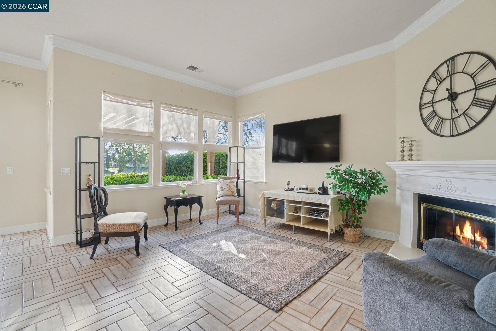 Detail Gallery Image 8 of 32 For 208 Summerset Dr, Brentwood,  CA 94513 - 2 Beds | 2 Baths