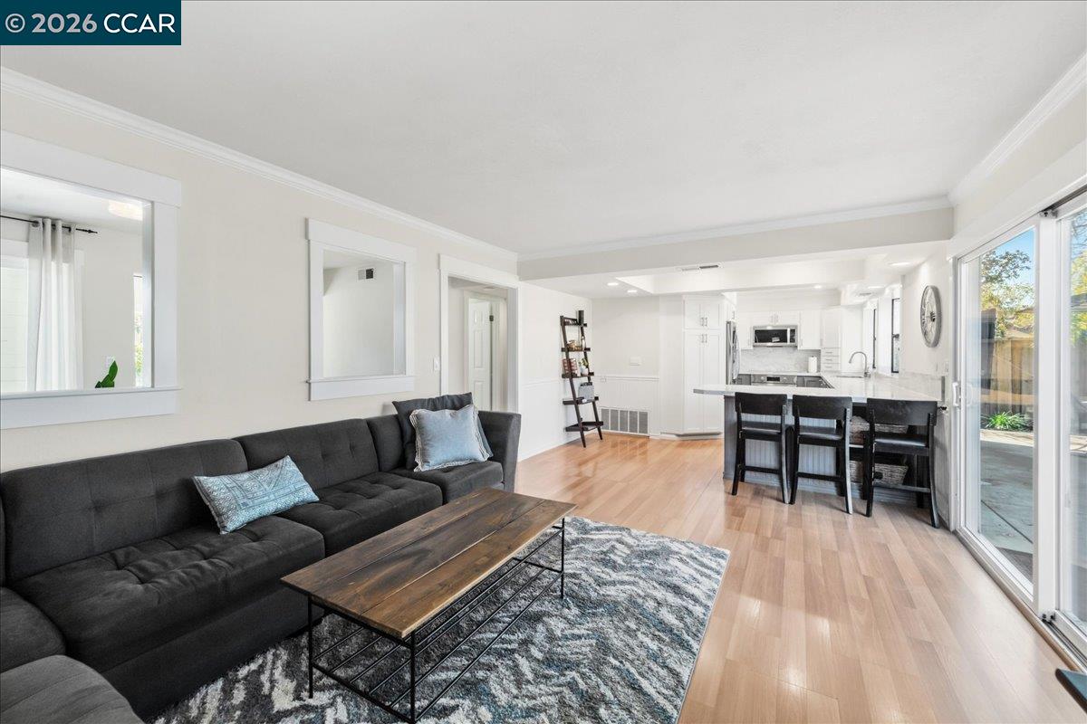 Detail Gallery Image 21 of 49 For 10005 Foxboro Cir, San Ramon,  CA 94583 - 3 Beds | 2/1 Baths