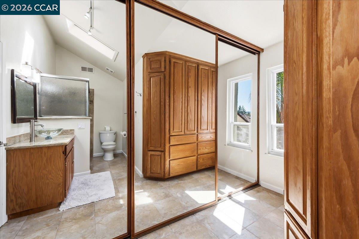 Detail Gallery Image 28 of 49 For 10005 Foxboro Cir, San Ramon,  CA 94583 - 3 Beds | 2/1 Baths