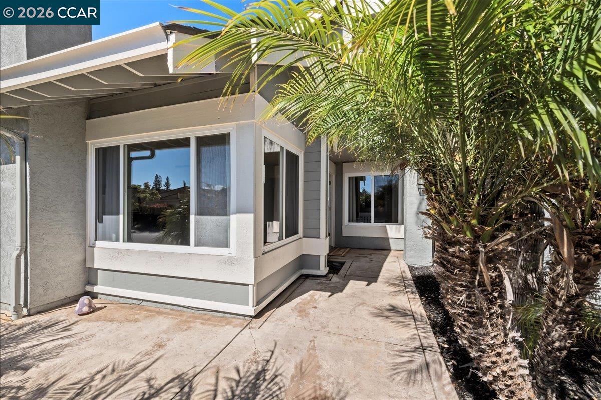 Detail Gallery Image 4 of 49 For 10005 Foxboro Cir, San Ramon,  CA 94583 - 3 Beds | 2/1 Baths