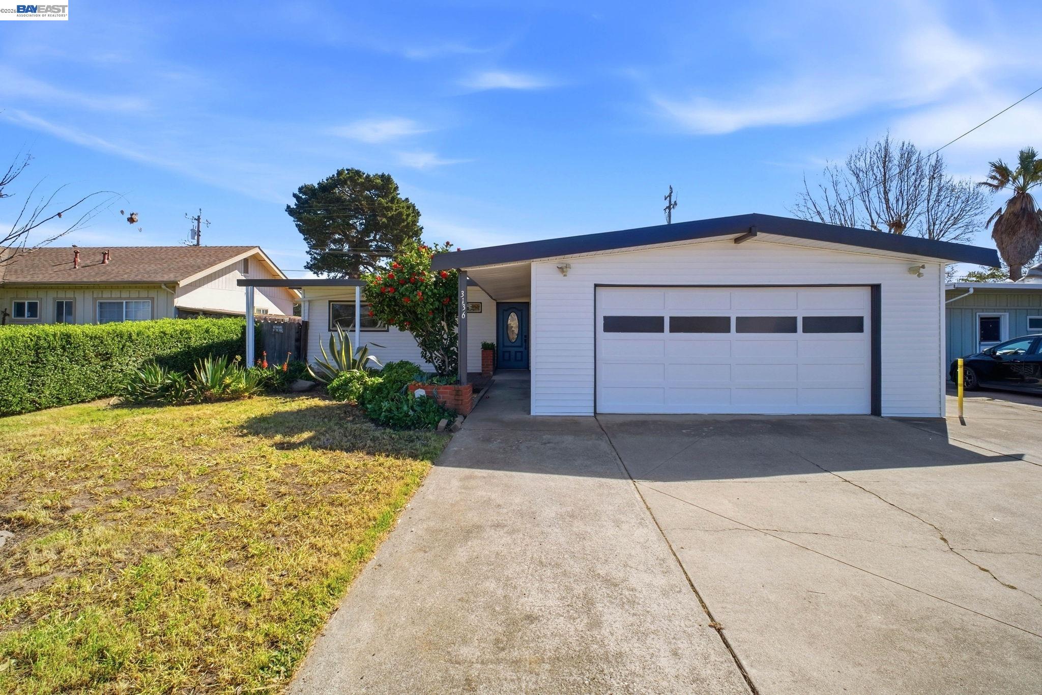 Front Image Thumbnail for BE41125921