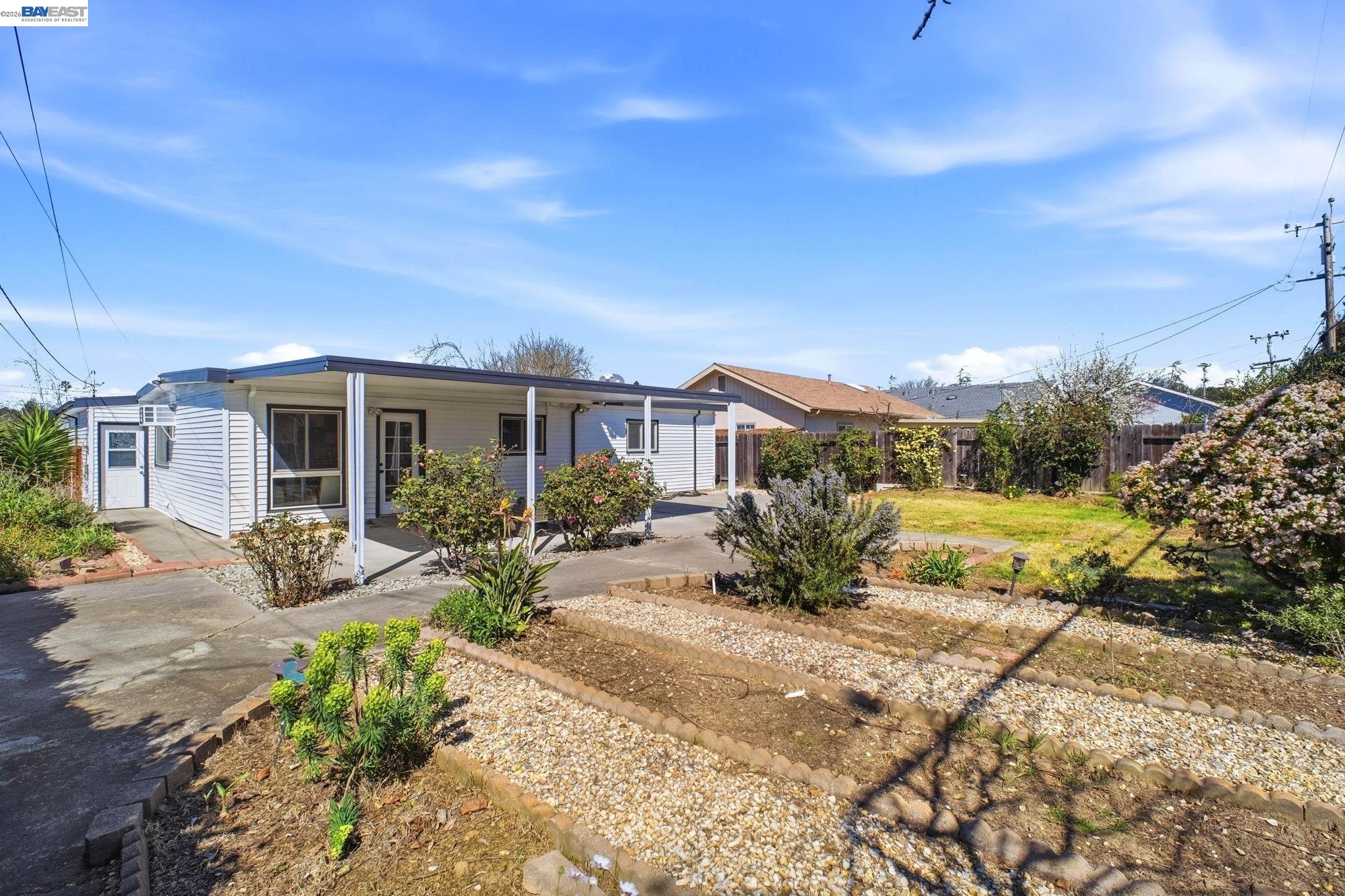 Detail Gallery Image 29 of 35 For 3136 Mission View Dr, Fremont,  CA 94538 - 3 Beds | 1/1 Baths