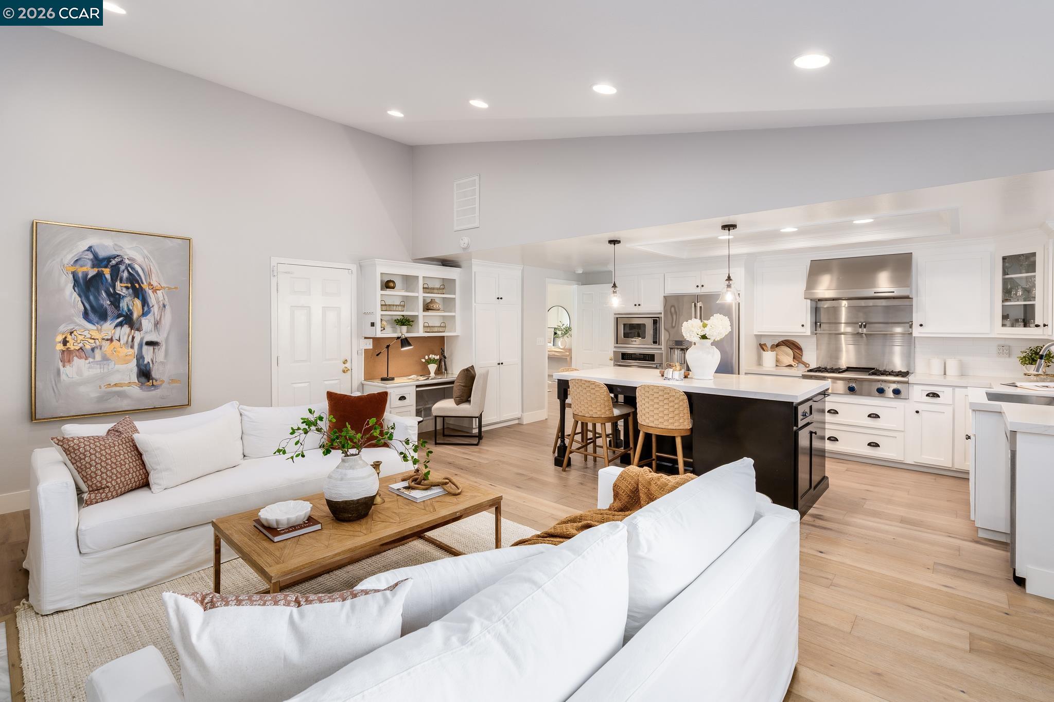 Detail Gallery Image 14 of 34 For 34 Pony Ct, San Ramon,  CA 94583 - 4 Beds | 2 Baths